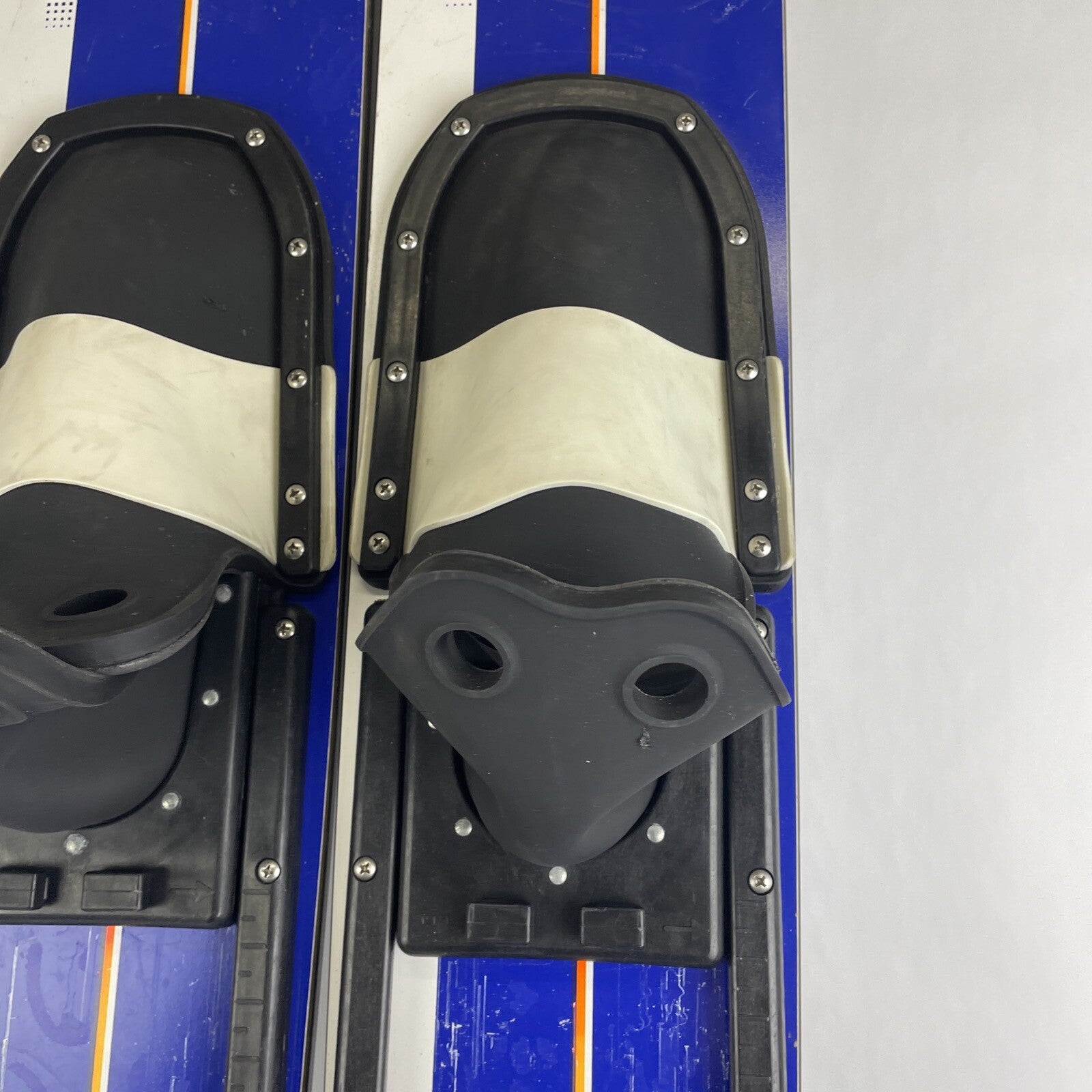 Kidder Impact 67 inch combo water skis with adjustable bindings slalom