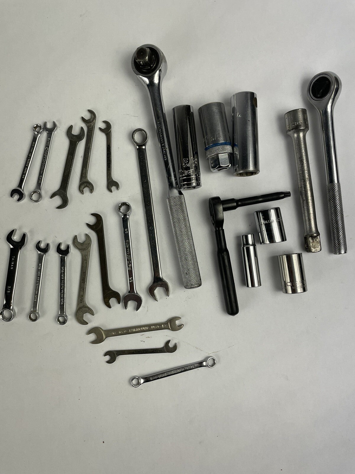 Lot of Mixed Wrenches: Torque/ Adjustable/ Mini
