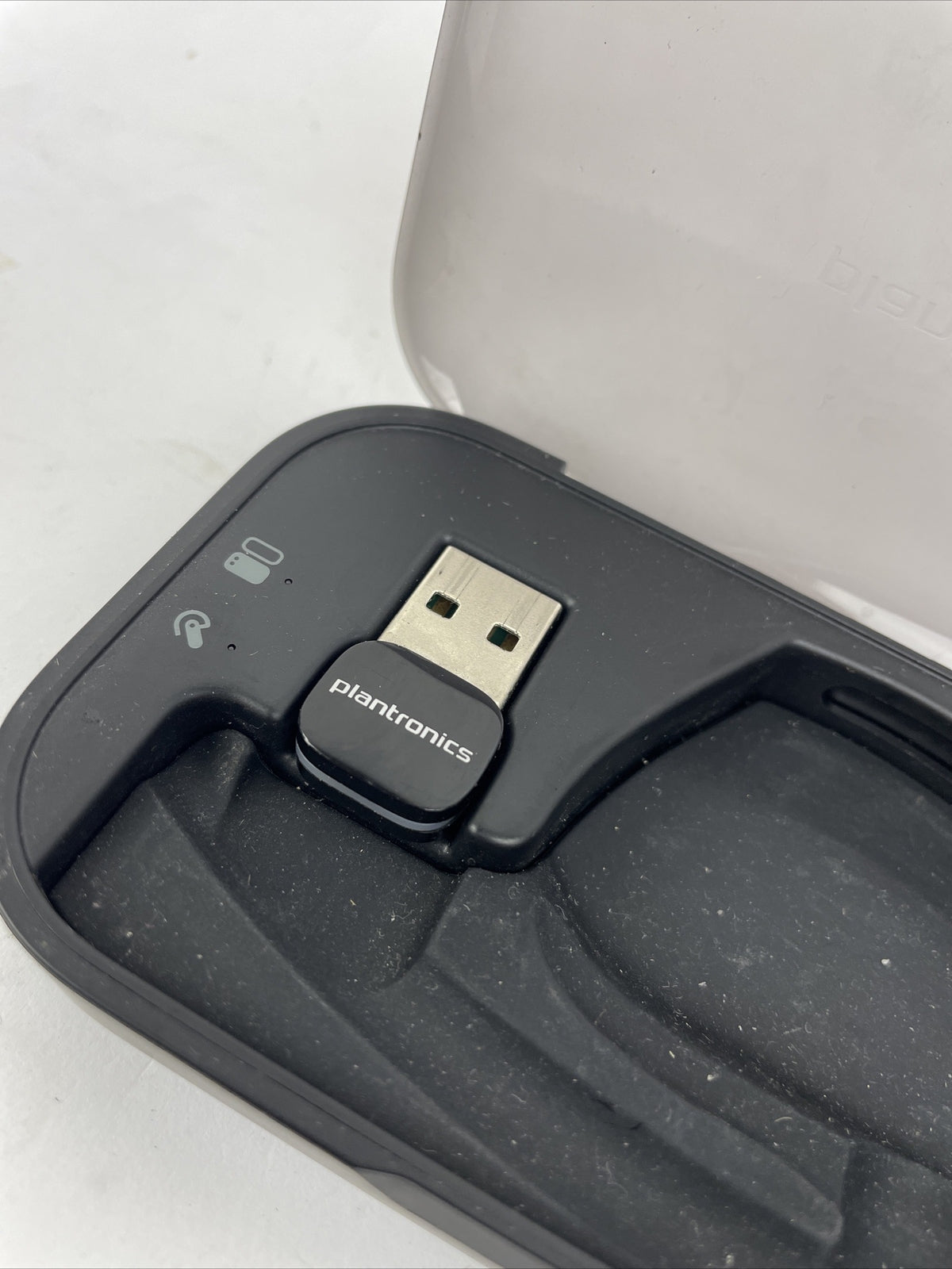 Poly Voyager Legend Headset USB-A to Micro USB Cable + Charging Stand + Dongle
