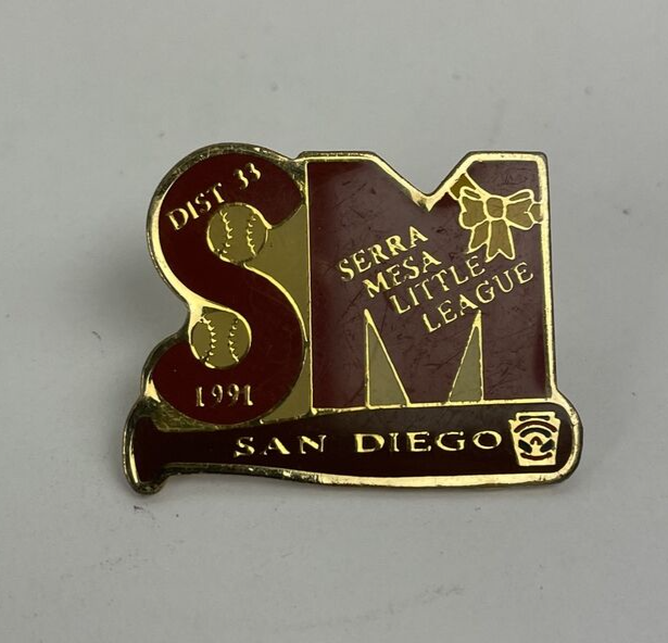 Vintage Sierra Mesa San Diego Little League Baseball Hat Lapel Pin 1991 Dist. 33
