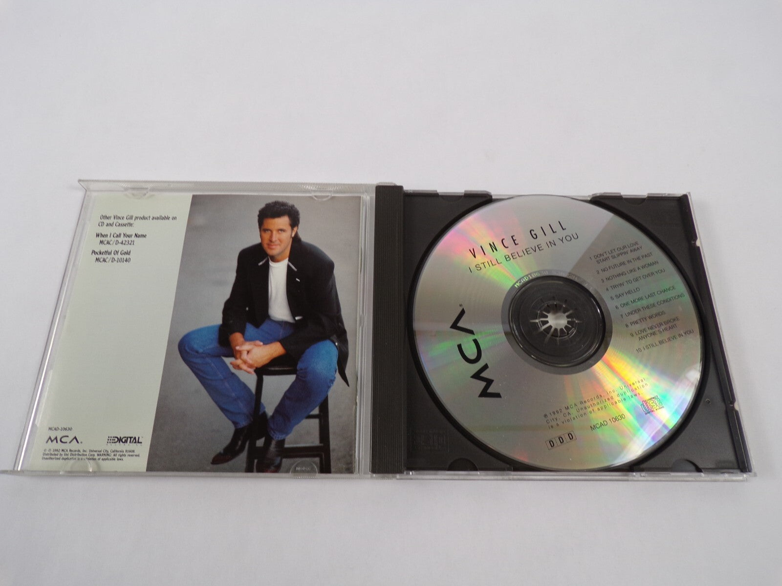 Vince Gill I Still Belive In You Don't Let Our Love Slippin Away No Future CD#59