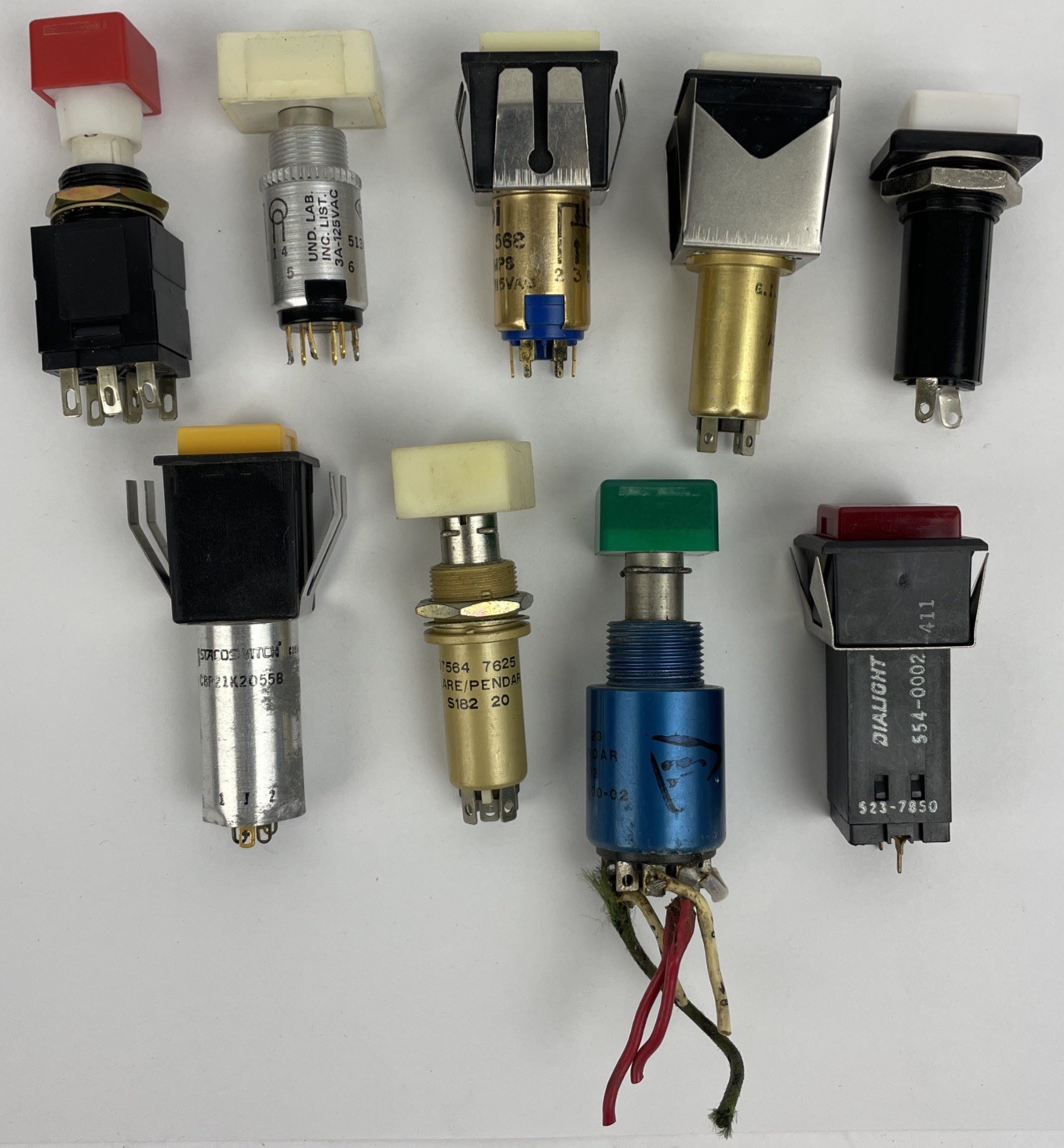 Lot of Assorted AMPEX UND LAB DIALITE IPI Illuminated Push Button Switch - LOOK