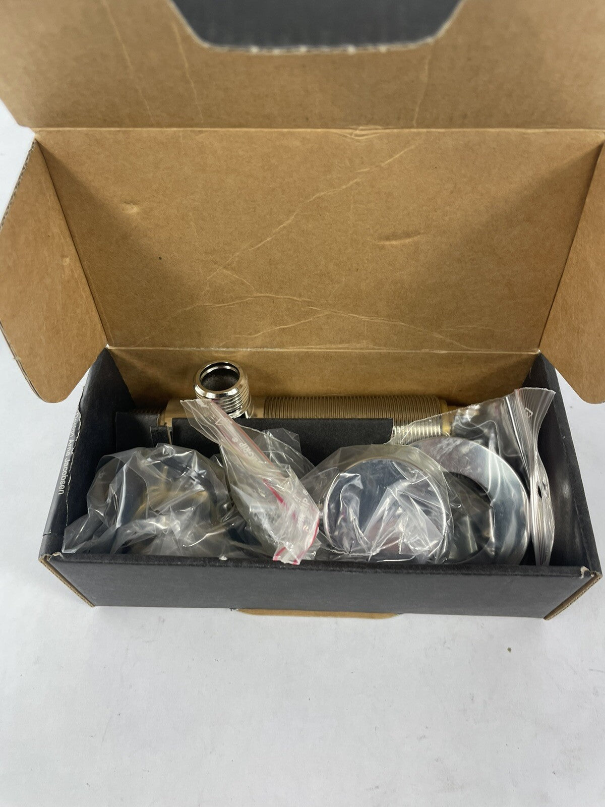 Vola Stop Valve S50DH Stop Valve, Standard 25 mm, Anti-Clockwise polished chrome