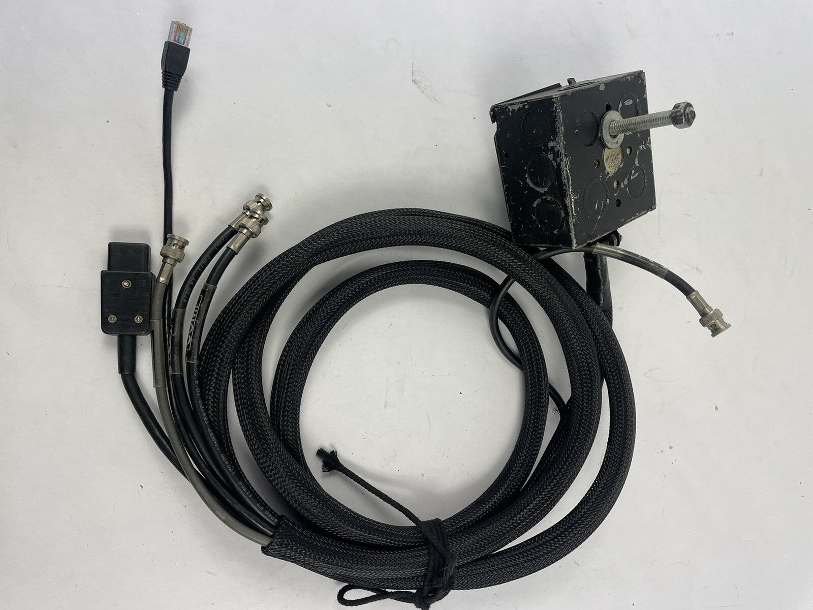 Breakout box Audio Snake 4 inputs Neutrik powerCON 20A EtherCon RJ45 BNC #B