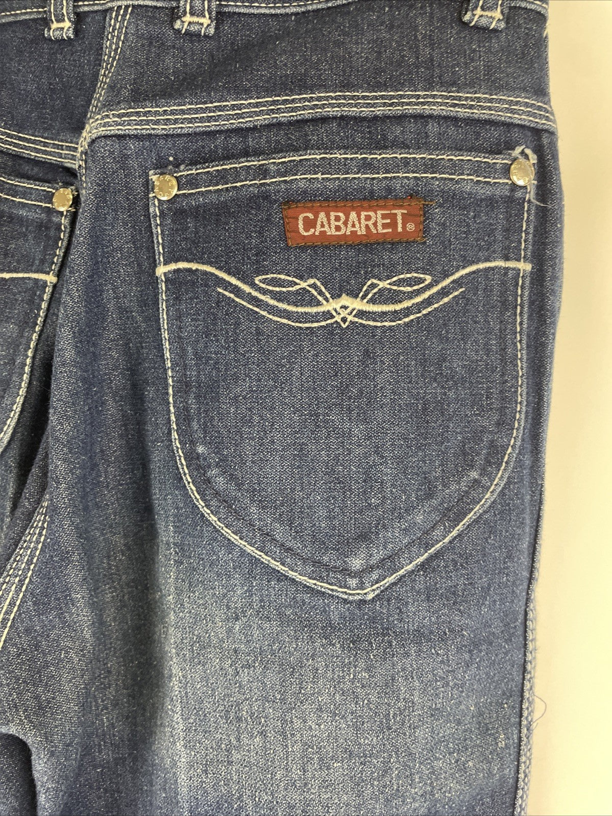 Vintage CABARET By Hudson Women’s Boot Cut Flare Jeans Size 3 Embroidered Y2K