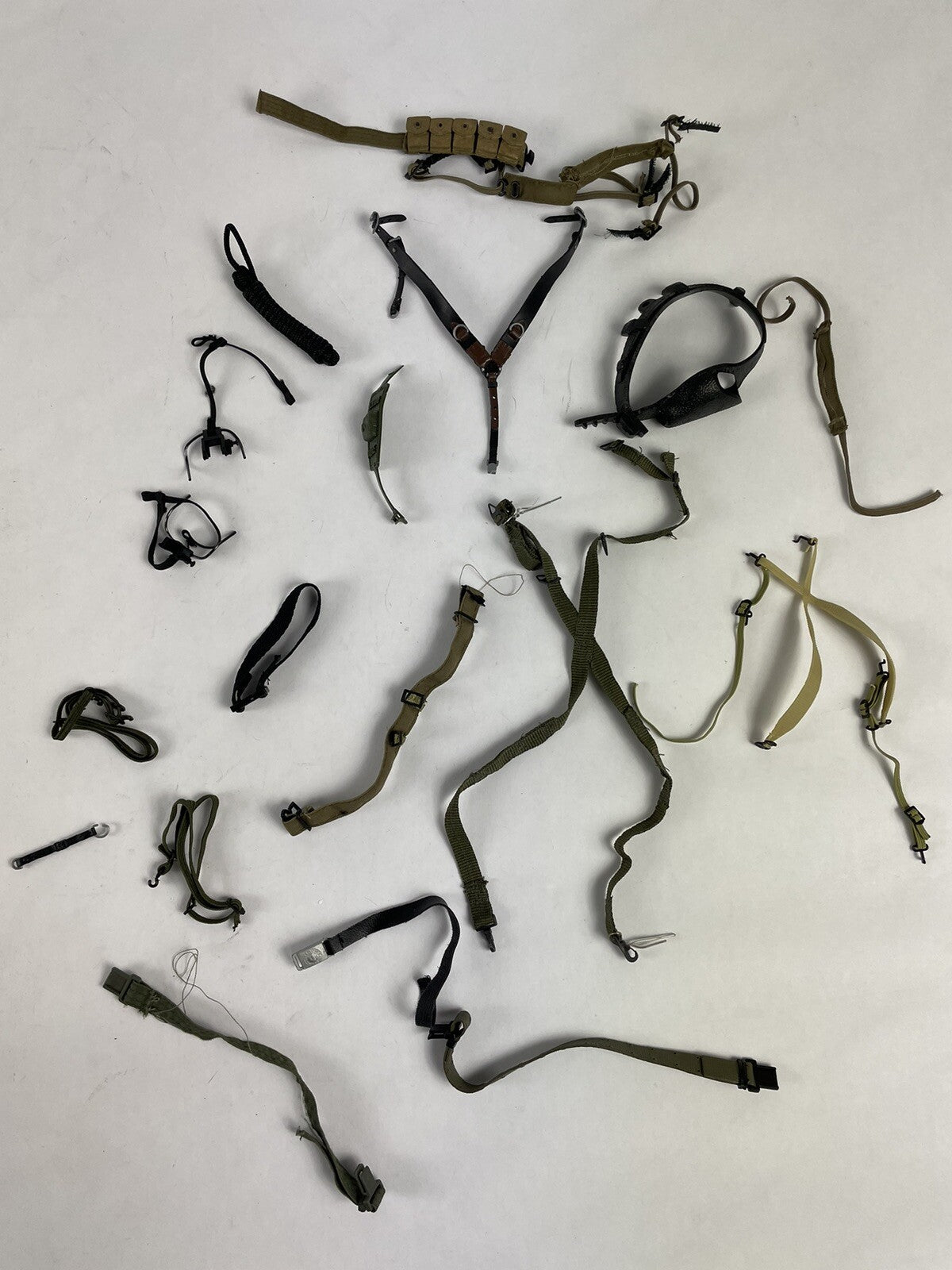 LOT OF 17 VTG 90s GI Joe Belt accessory harness ammo pouch suspender 12" Figures