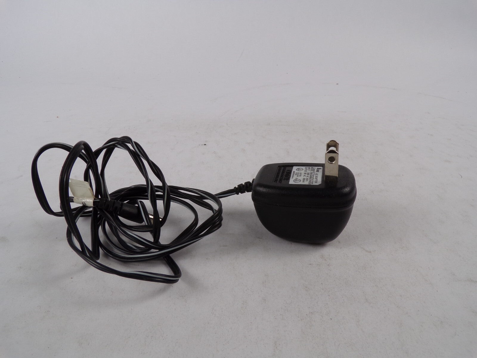 Geniune Ktec KA12A090020023U Output 9 V 200mA Power Supply Adapter A56