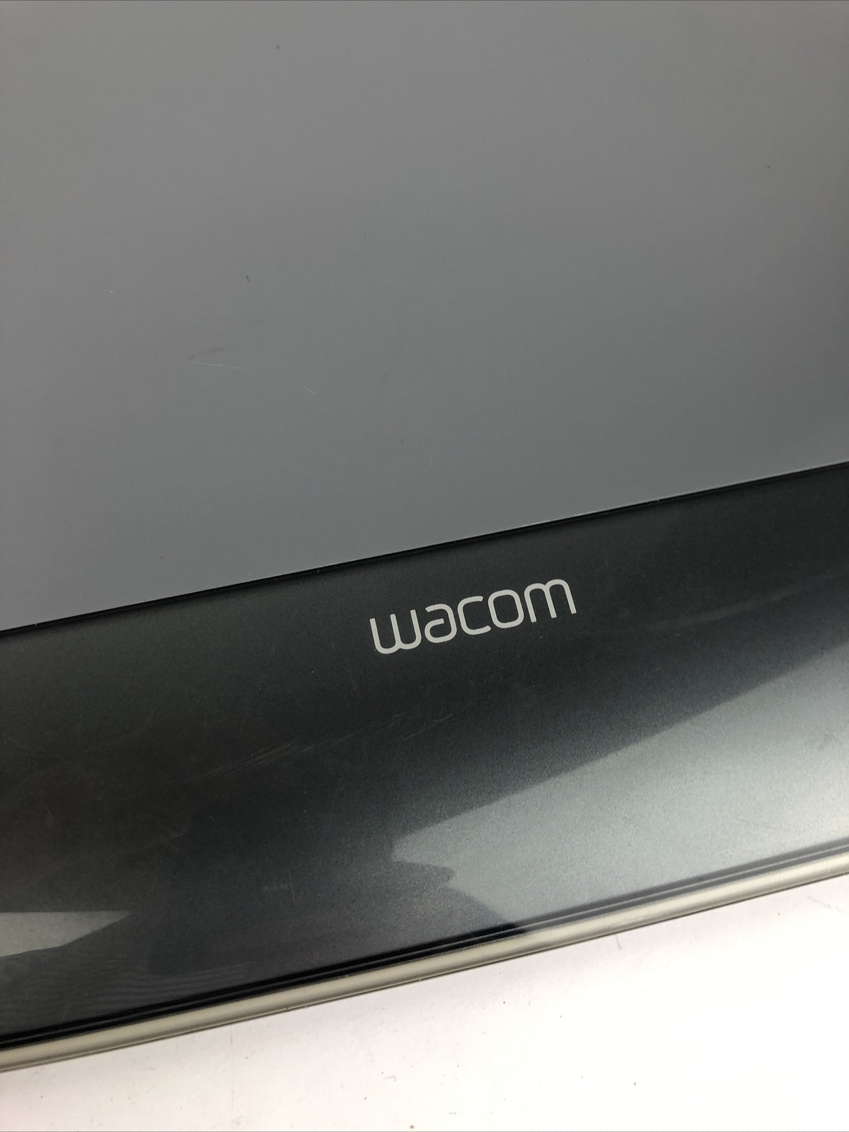 WACOM Intuos 3 PTZ-631W 6"x11" Graphics Tablet PC & Mac USB No Pen - VGC LOOK