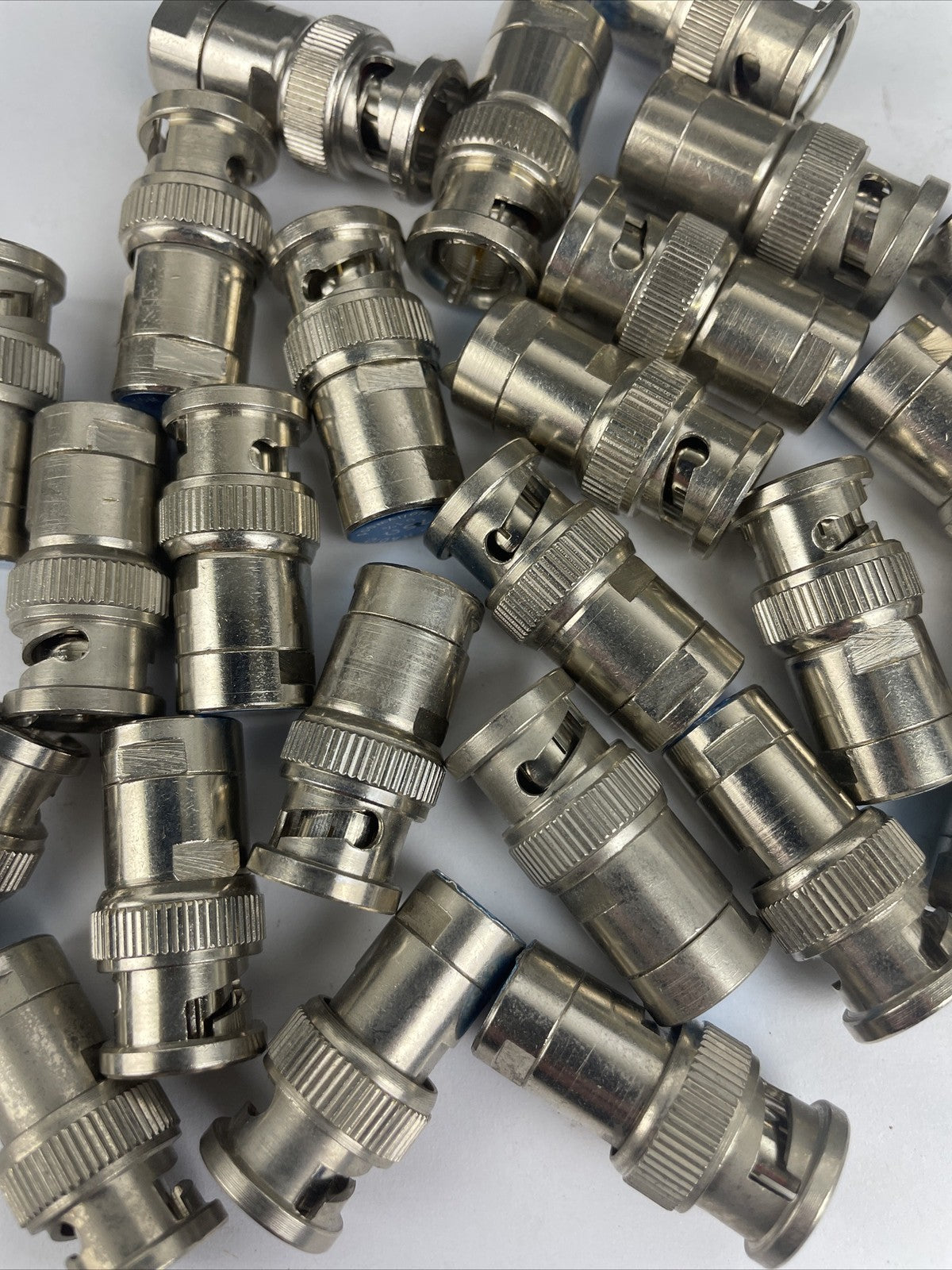 26-Pack Pacific Radio Hollywood Universal BNC Compression Connector Male .01%