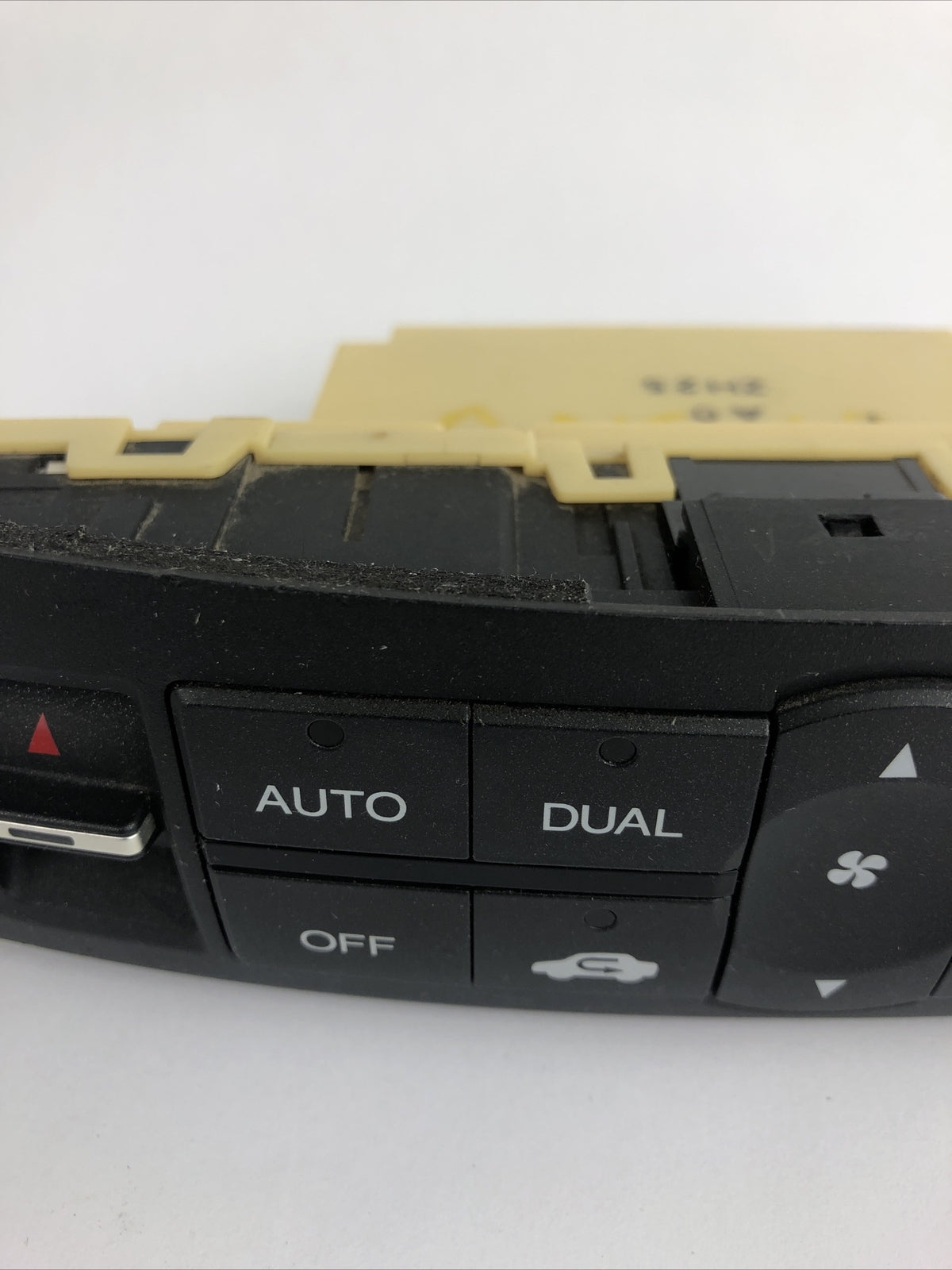 Honda Accord climate control panel D08Y4 2008-2009
