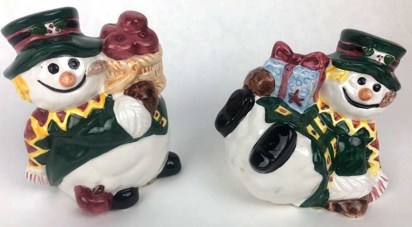 World Bazaars Inc. Christmas Snowman Holiday Ceramic Salt & Pepper Shaker Set