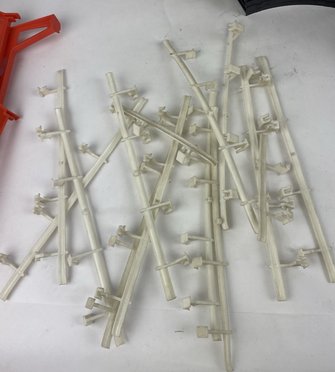 Vintage 1960's Eldon Hawthorne 1/32 Slot Car Track LOT Of 102 Pieces -Smoke Free