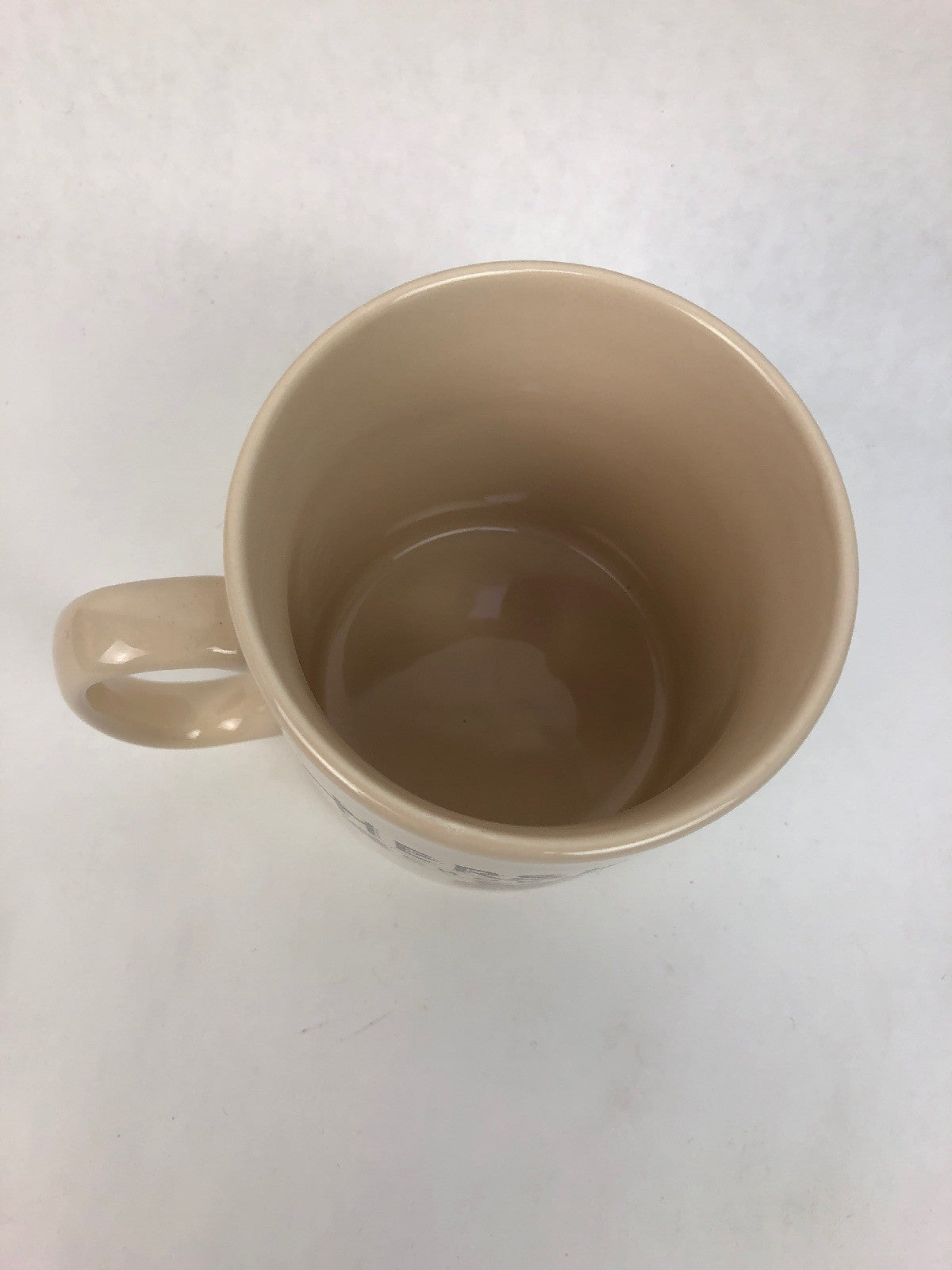 RARE LRG Hershey's Chocolate CHRISTMAS Mug by Galerie Holds 30 Ounces - FSTSHP