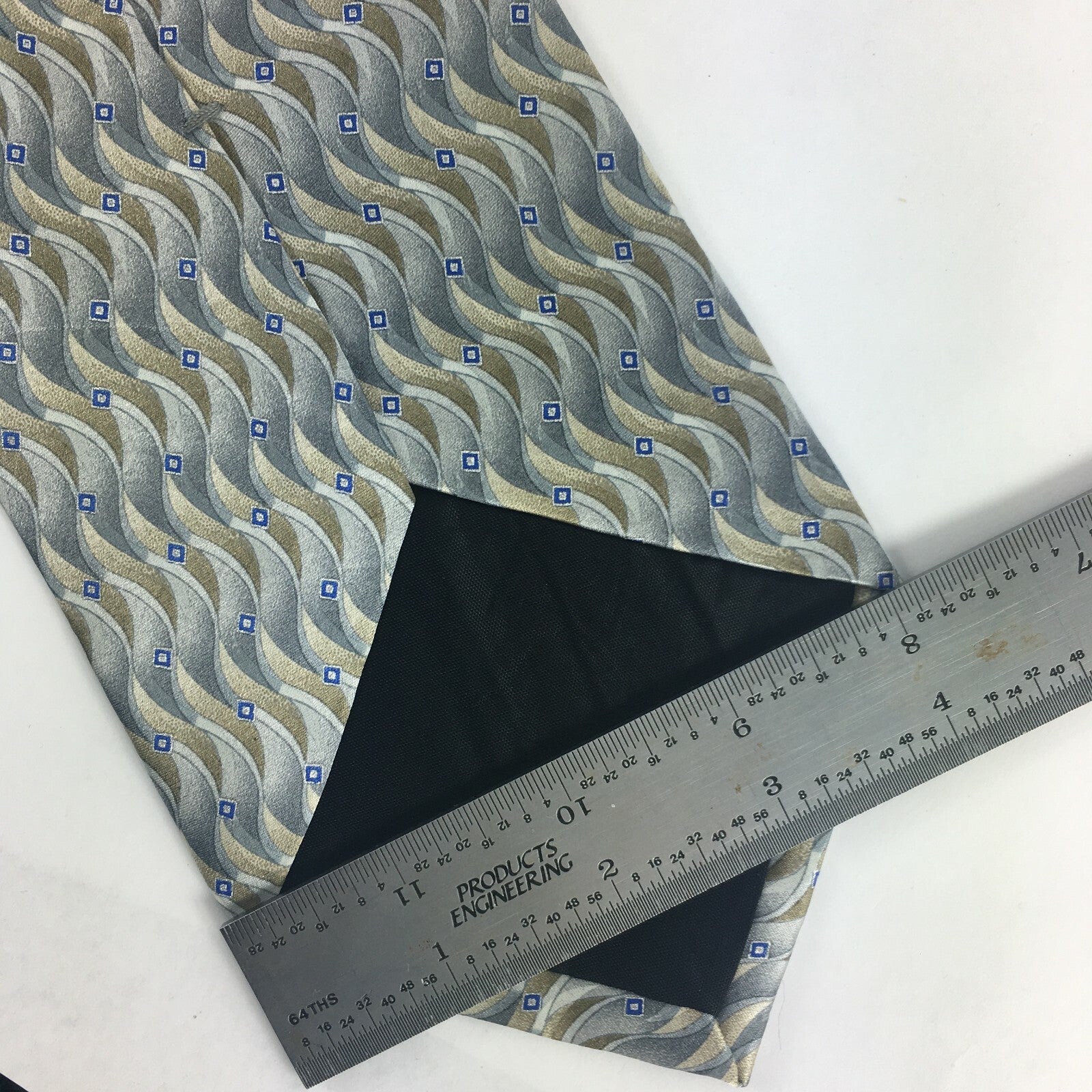 Genuine Geoffrey Beene Long Handmade Stylish Formal/Casual Tie Multi Coloured