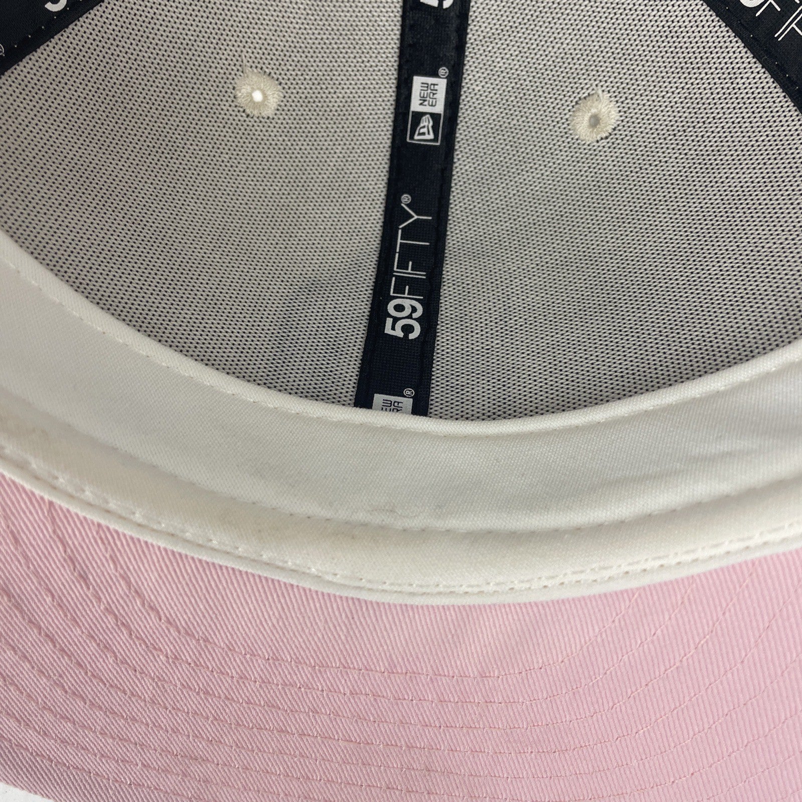 New Era 59FIFTY San Diego Padres fitted hat beige with pink detailing size 7 1/4