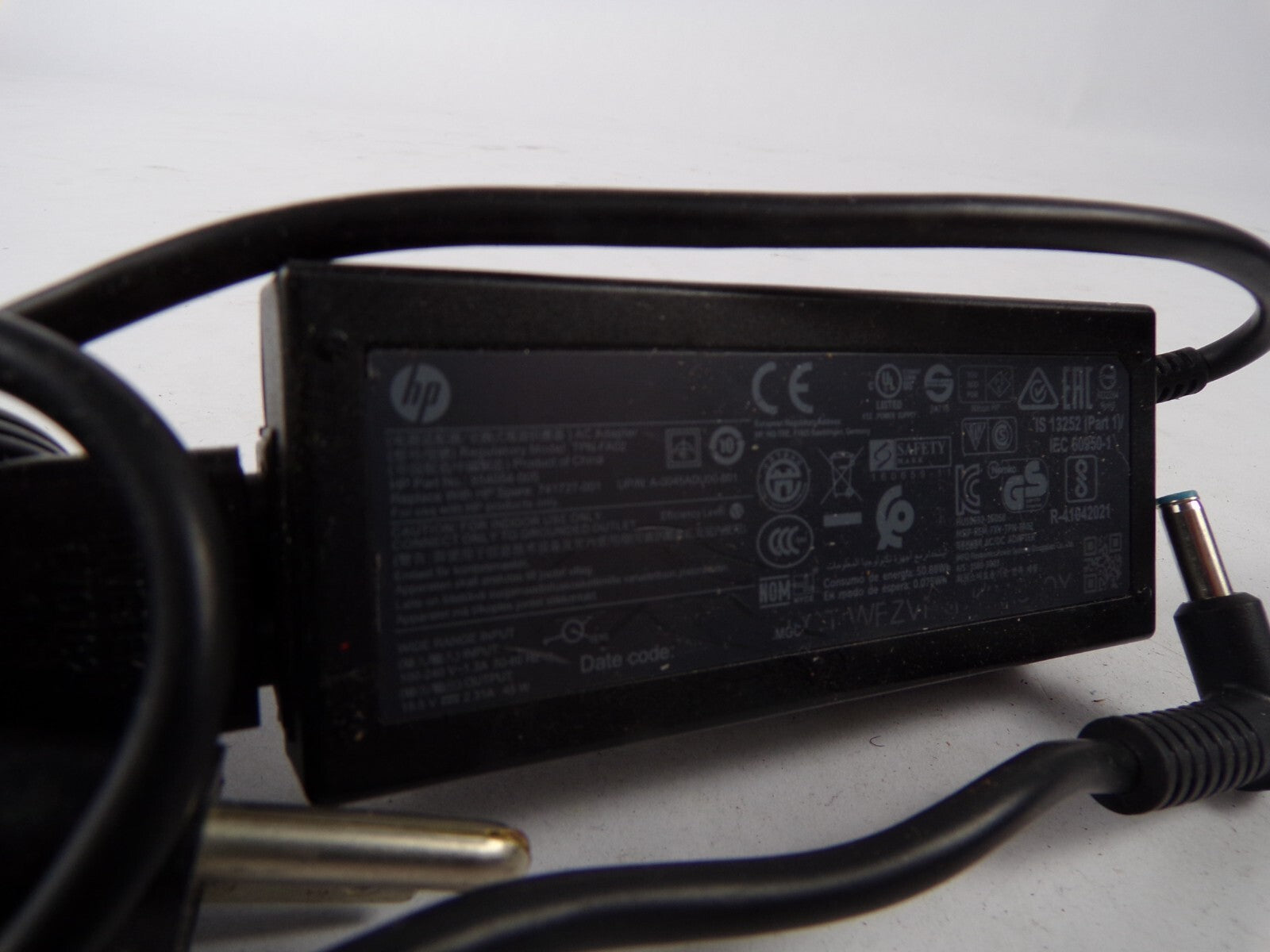 Genuine Hp TPN-FAD2 Ac Adapter Output 19.5 V 1.3 A Power Supply Adapter A55