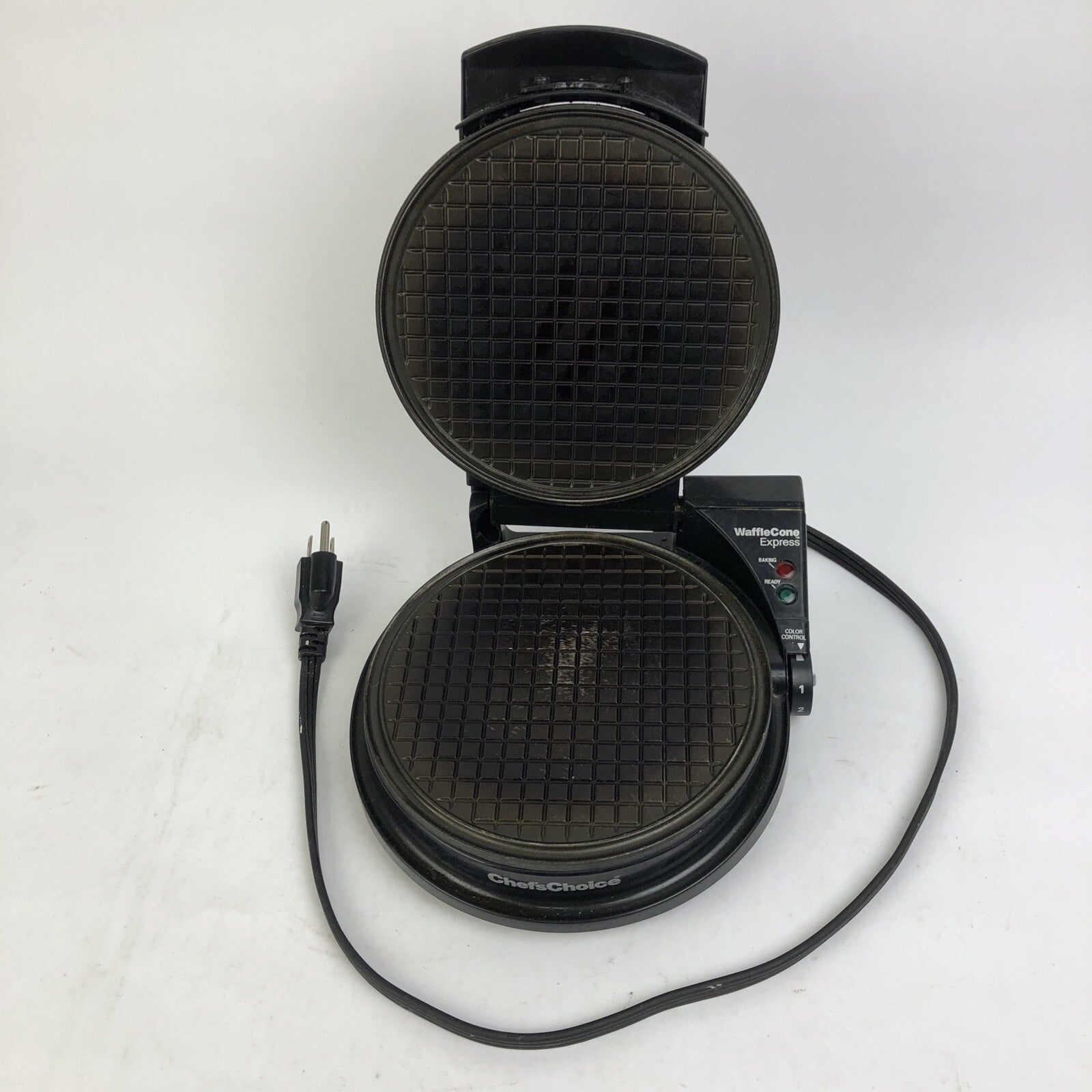 Chef’s Choice International Waffle Cone Express 838 - Discontinued Product LOOK
