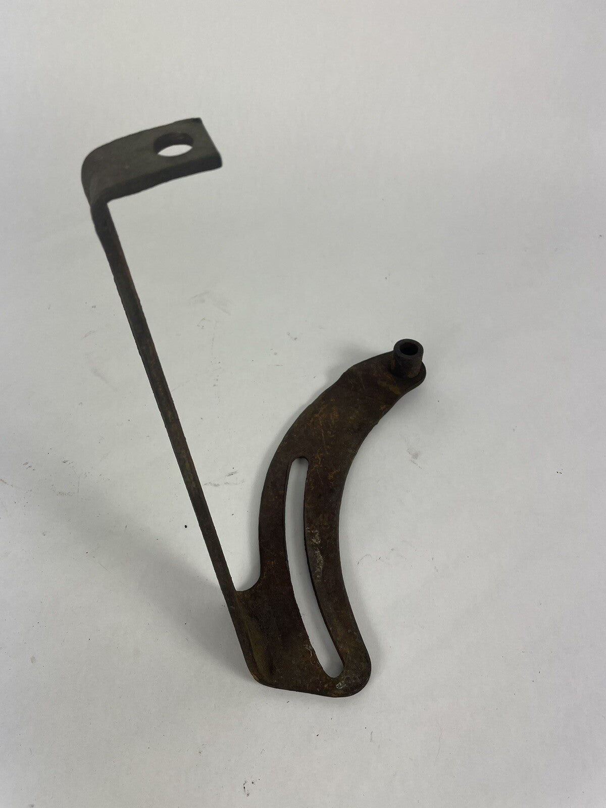 Mopar 318 360 Alternator Bracket 1968 -1974 Dart Duster D100 Charger