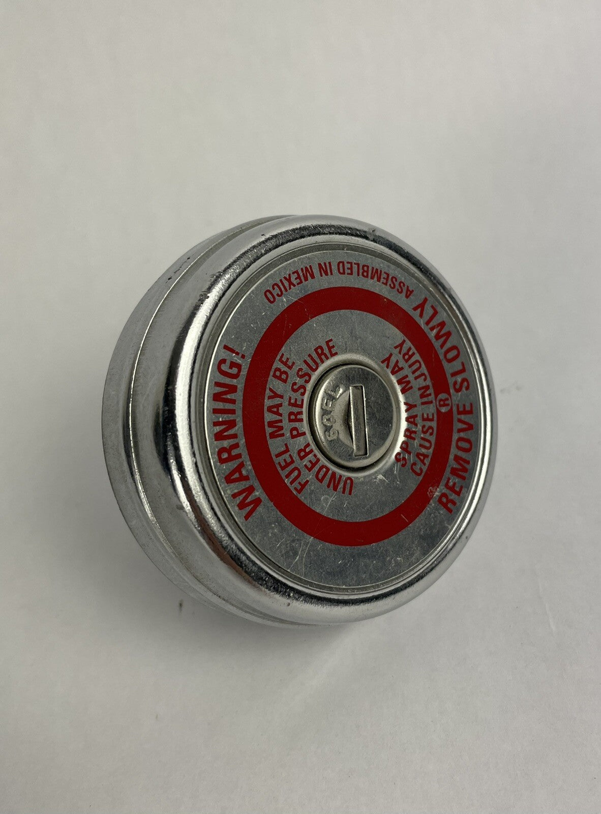 Mopar locking gas cap Dodge Charger 1968 1969 fuel cap