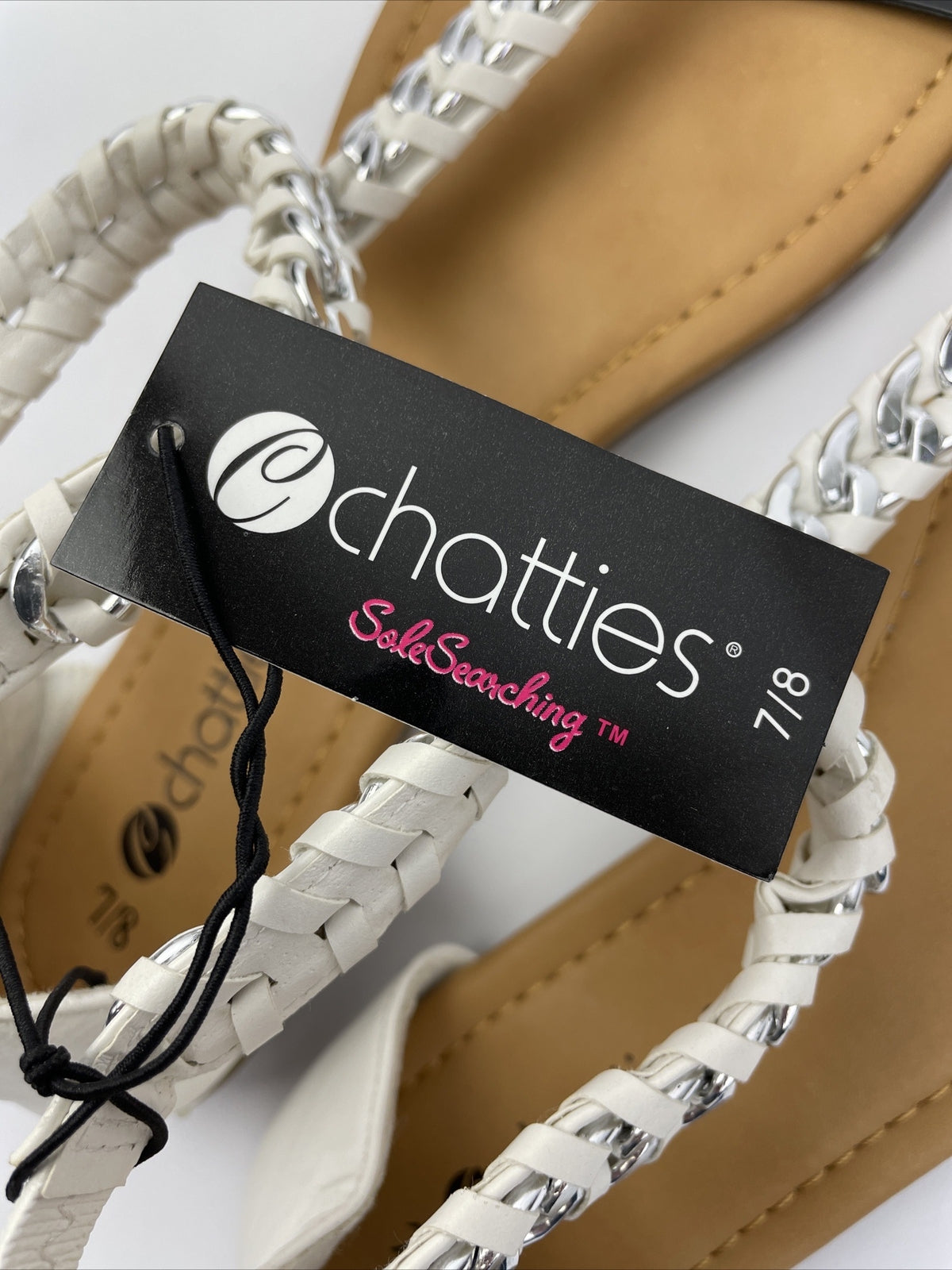 NWT Chatties Womens Sandals With White Silver Metal Straps Zipper Heel size 7/8
