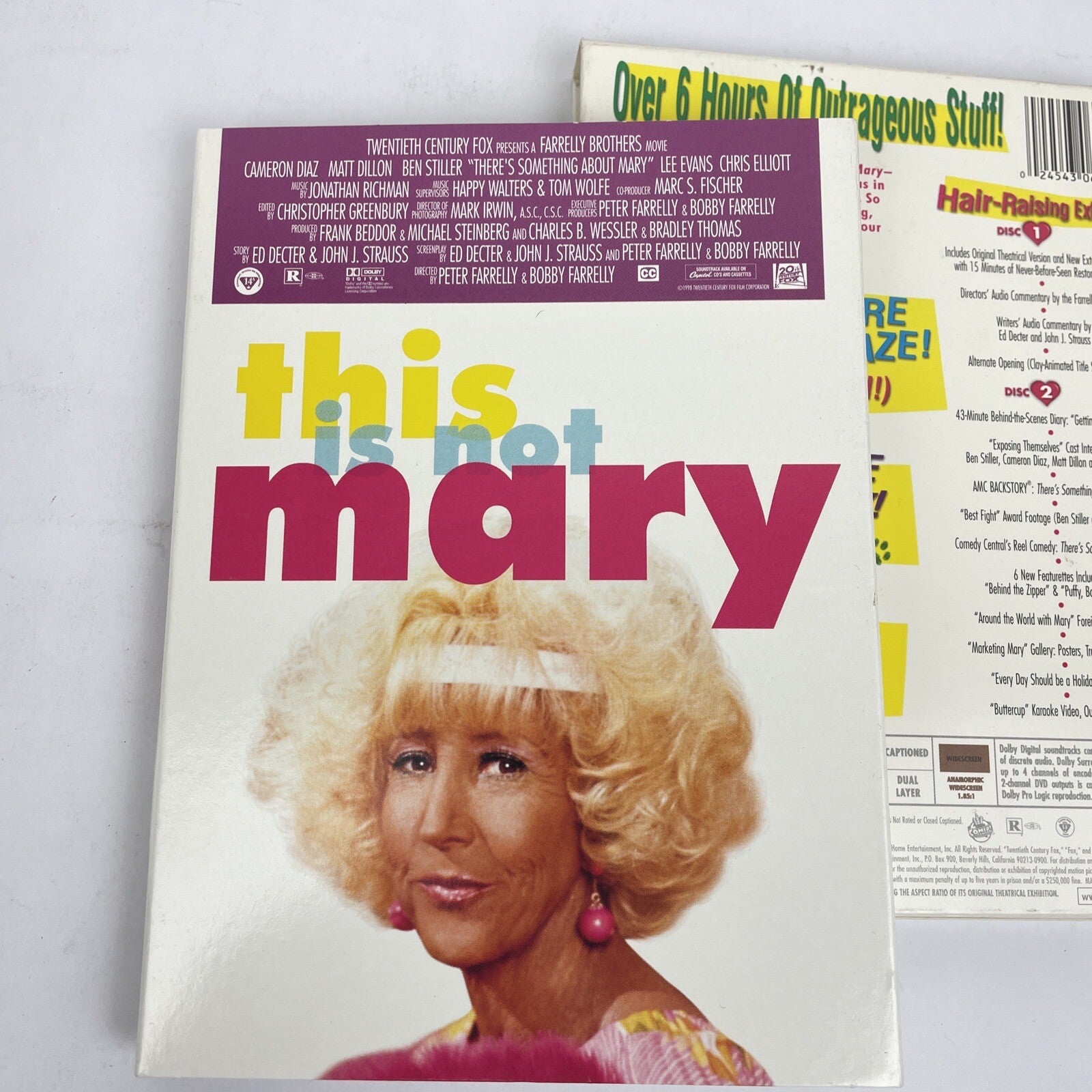 there's something more about Mary DVD Video 2003 Widescreen Collectors Edition