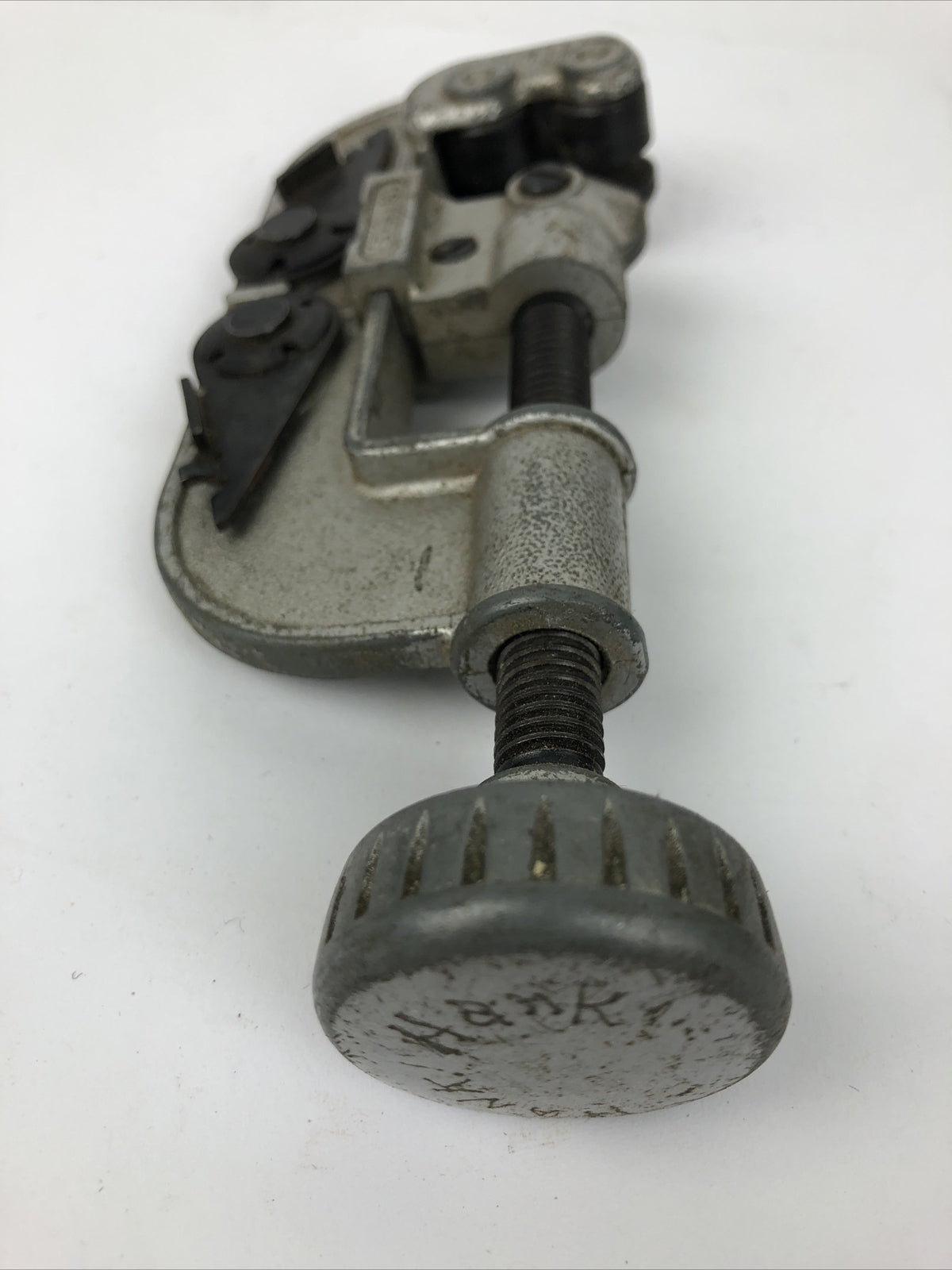 CRAFTSMAN VINTAGE CROWN LOGO 9-5528 PIPE/TUBE CUTTER 1/4" - 1 1/2" Capacity
