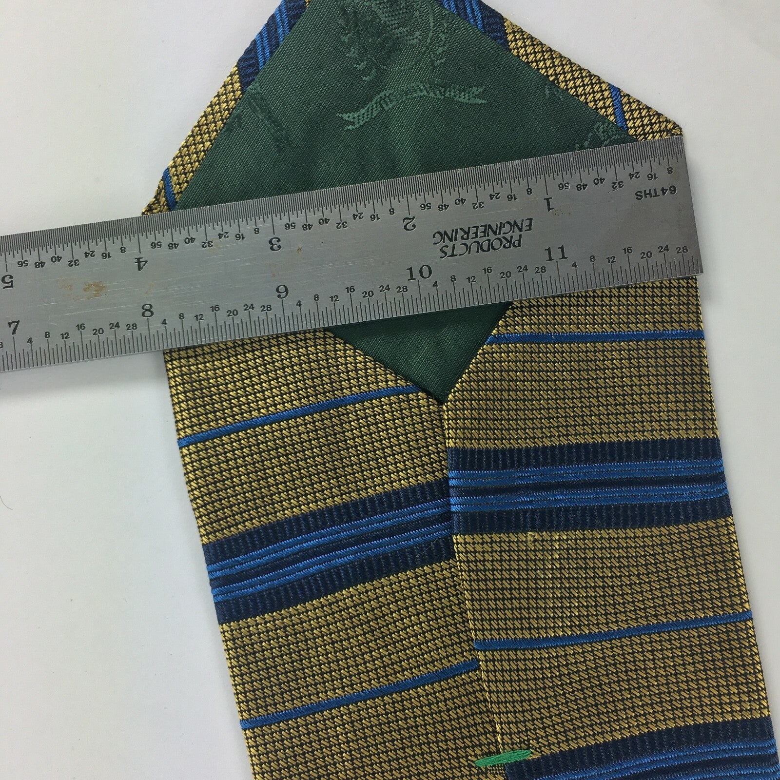 Genuine Tommy Hilfiger Silk Handmade Stylish Formal/Casual Tie Multi Coloured