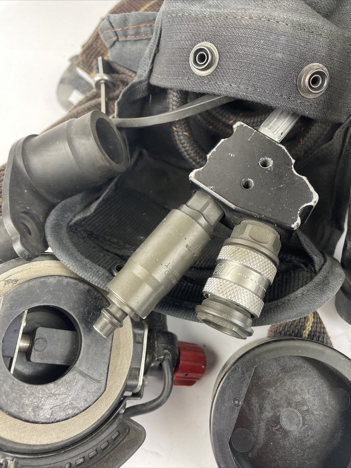 SCOTT SAFETY 4.5 4500 SCBA Air Pack Harness EZ-Flow Air Pak Plus with Sensor L