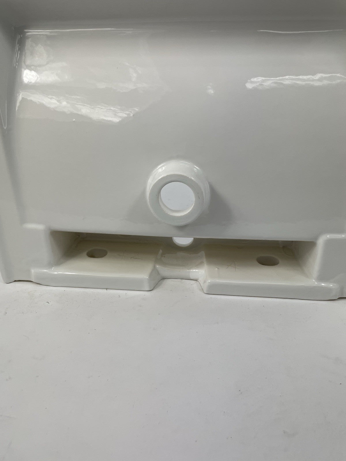 American Standard 0552001.020 Loft Above Counter Sink w/Center Hole Only