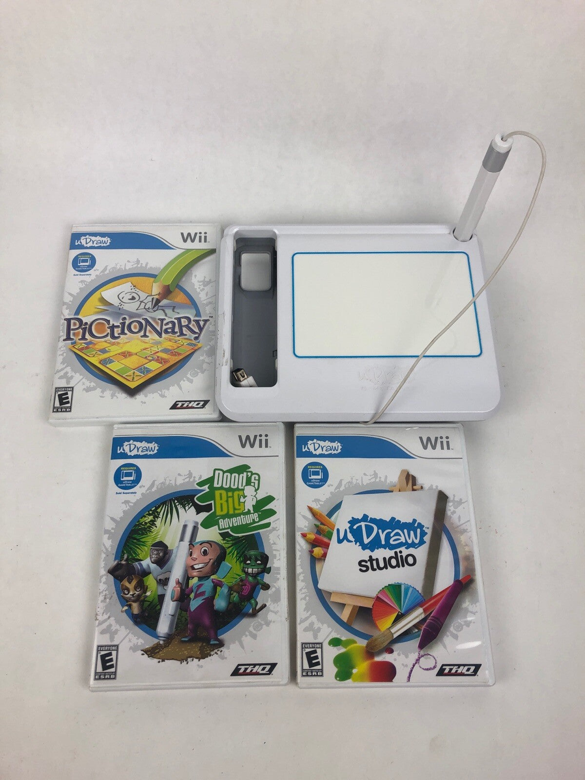 Wii uDraw Studio Instant Artist Game Tablet & 3 Game Lot - Pictionary - U Draw
