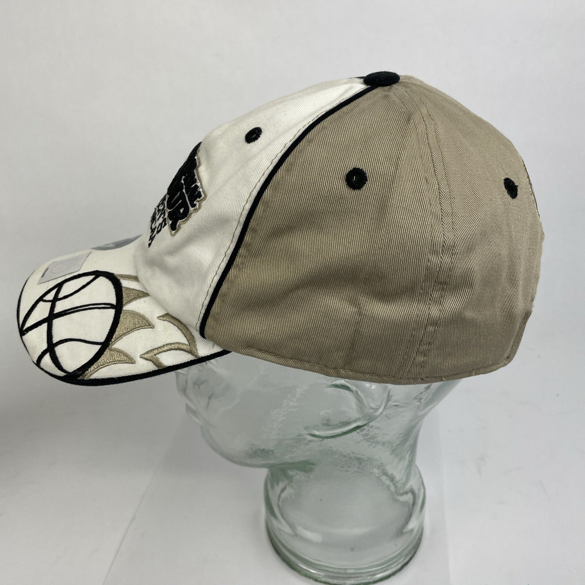 NCAA Men's Basketball '07 Final Four UCLA Bruins Hat Cap Locker Room Edition NWT