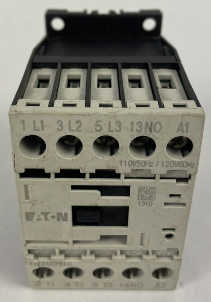 Eaton DIL M7-10 24V 3PH 600VAC 20A Contactor 3 Pole XTCE007B10 M007B DIN Rail