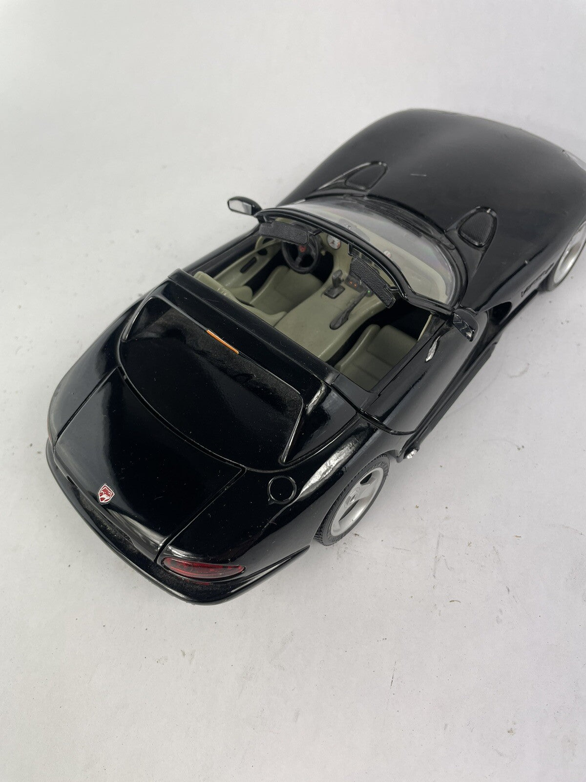 1:18 Burago Dodge Viper RT/10