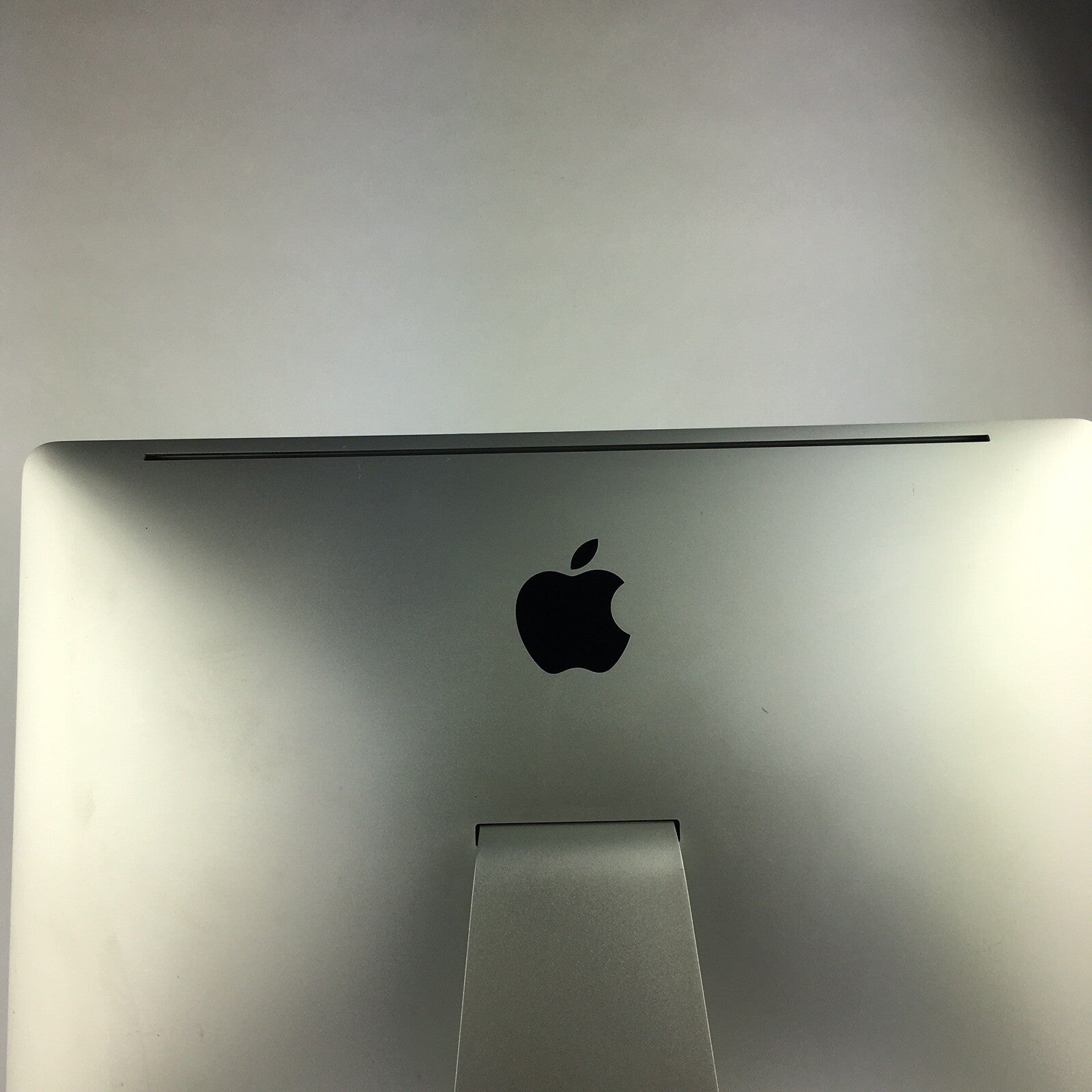 Apple iMac 21.5" A1311 Core I5 2.5GHz 4GB RAM 500GB HDD High Sierra