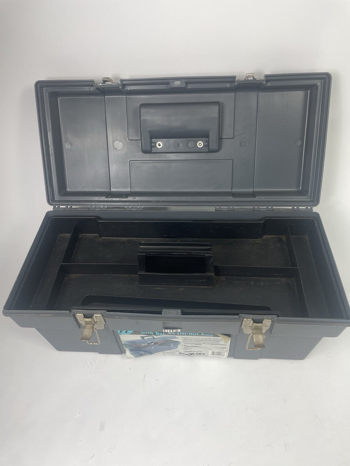 Stack-On Professional Plastic 22" Tool Box Metal Clasps Lockable W Tool Tray