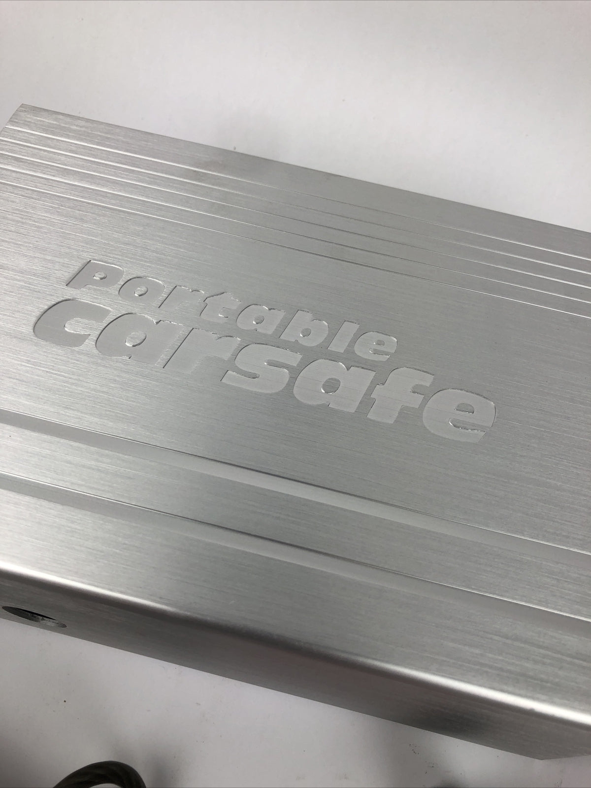 CAR SAFE Portable Small Car Gun Safe for Pistols Handgun Valuables Key Lock ITNL