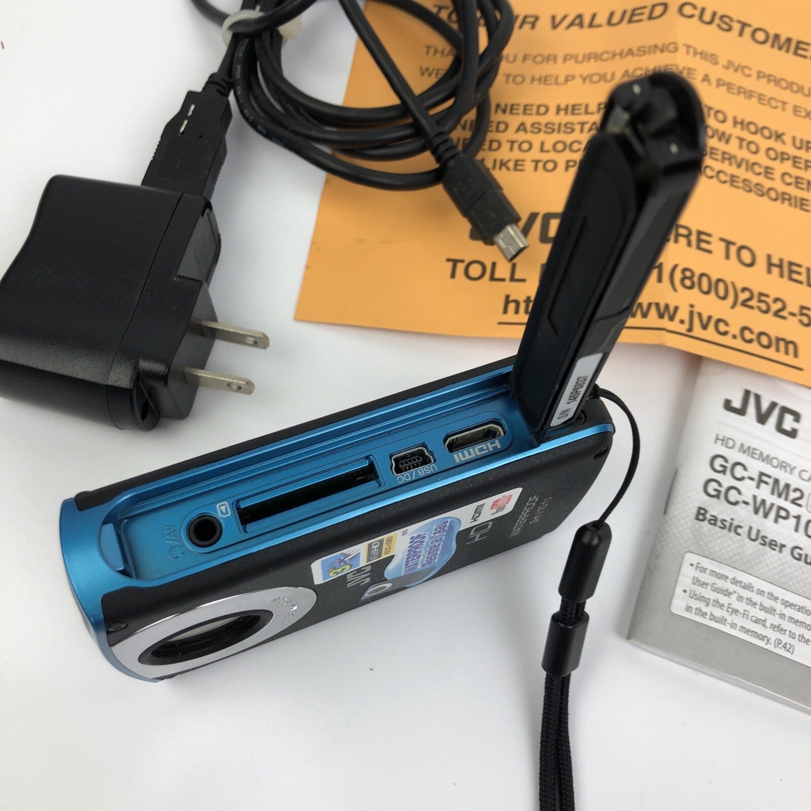 JVC Picsio HD Blue Memory Camera Model GC-WP10AU Charger and Manual - LOOK