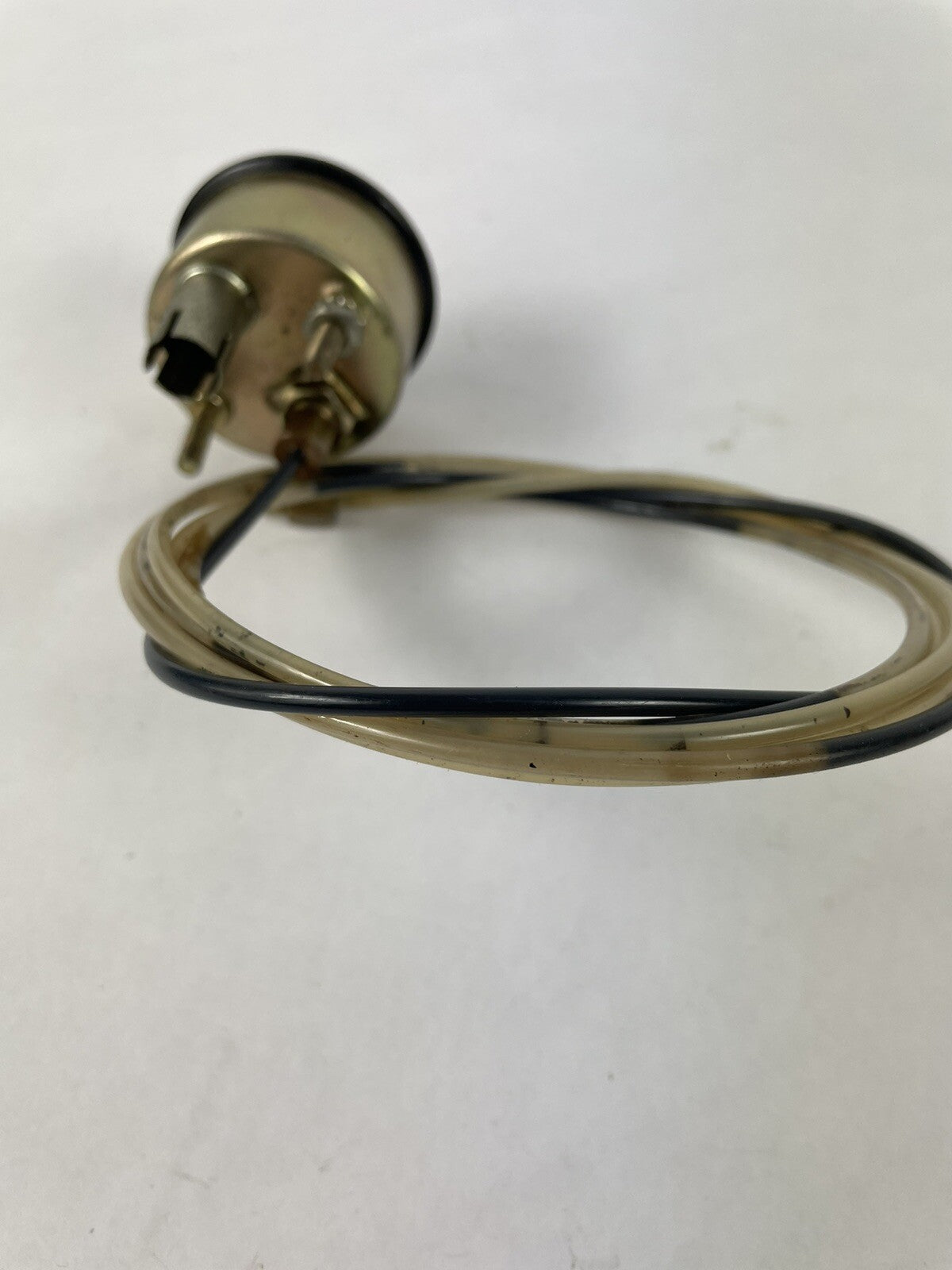 Sunpro Oil Pressure Gauge 0-100 PSI Mechanical 2" Hanging Style With Mount Line