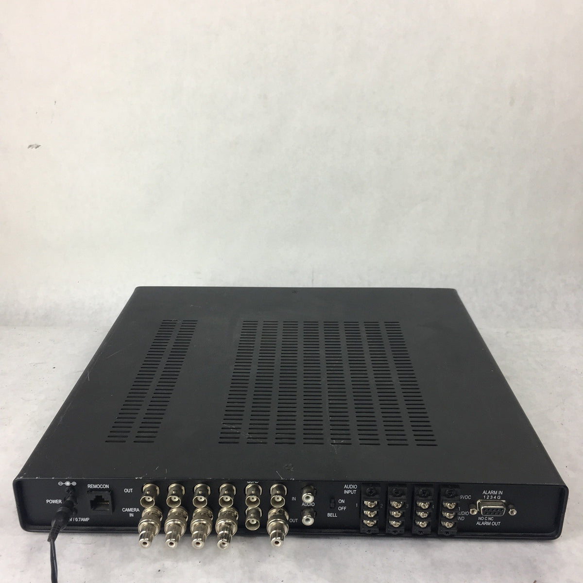 Ultrak Stand Alone Quad Model KQ8100A REAL-TIME QUAD PROCESSOR w/ AUDIO
