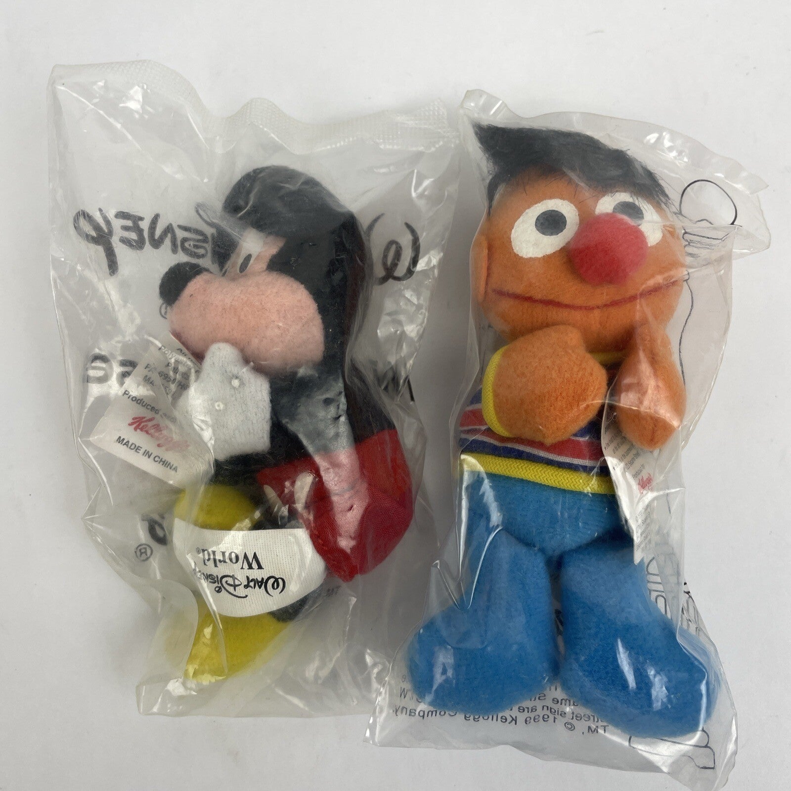 Kellogg’s Mini Beans Walt Disney World Sesame Street Lot Of 3 1999 2001