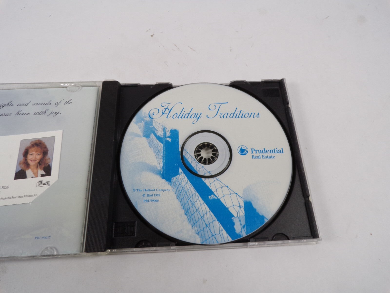 Holiday Traditions Deck The Halls Silent Might Joy To The World O ChristmasCD#51