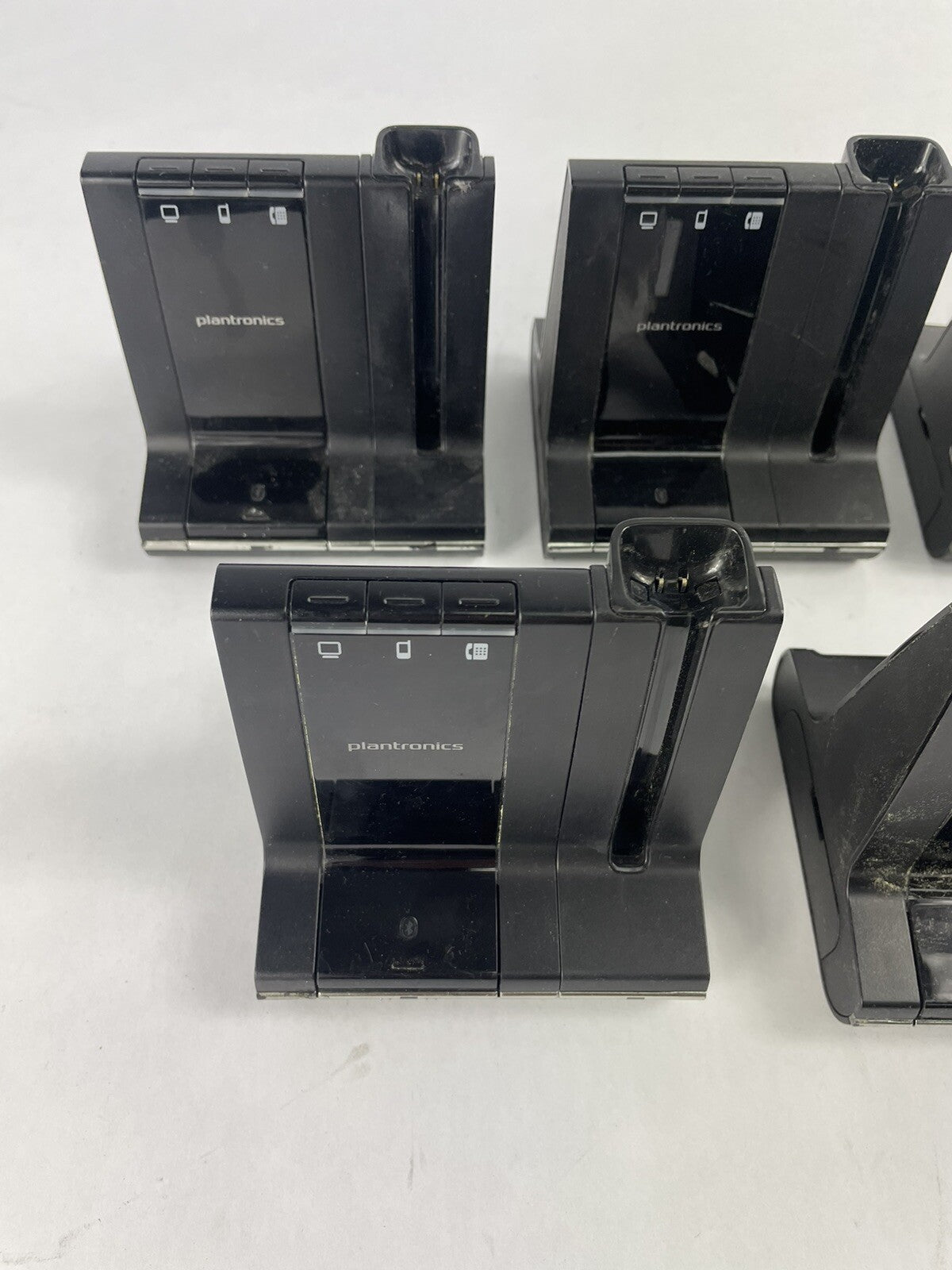 Lot of (5) Plantronics W02 Wireless Headset System Charging Bases Only