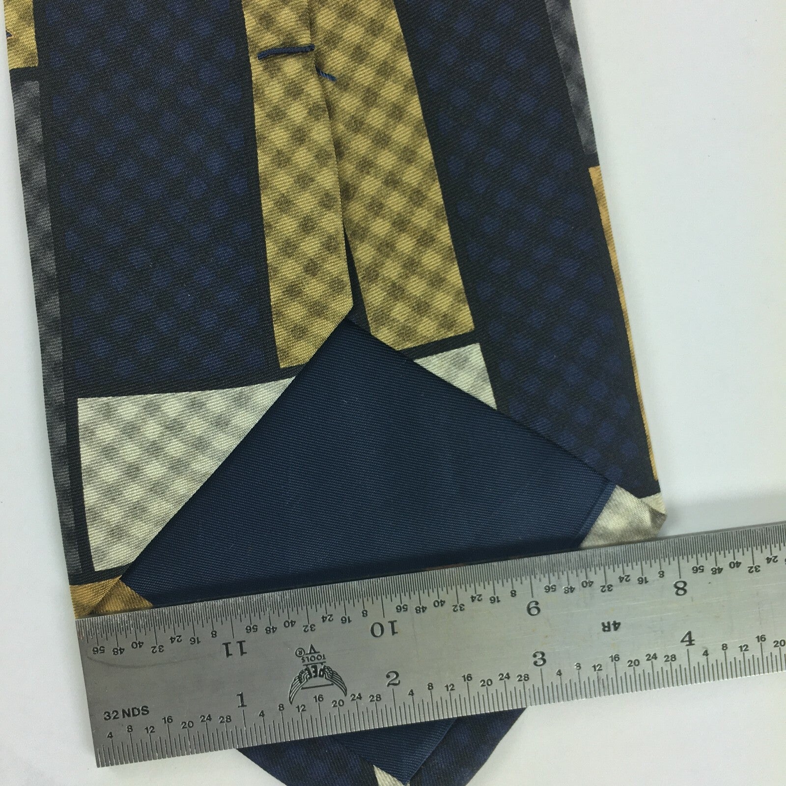 Genuine Eagle 100% Silk Handmade Stylish Formal/Casual Tie Multi Coloured