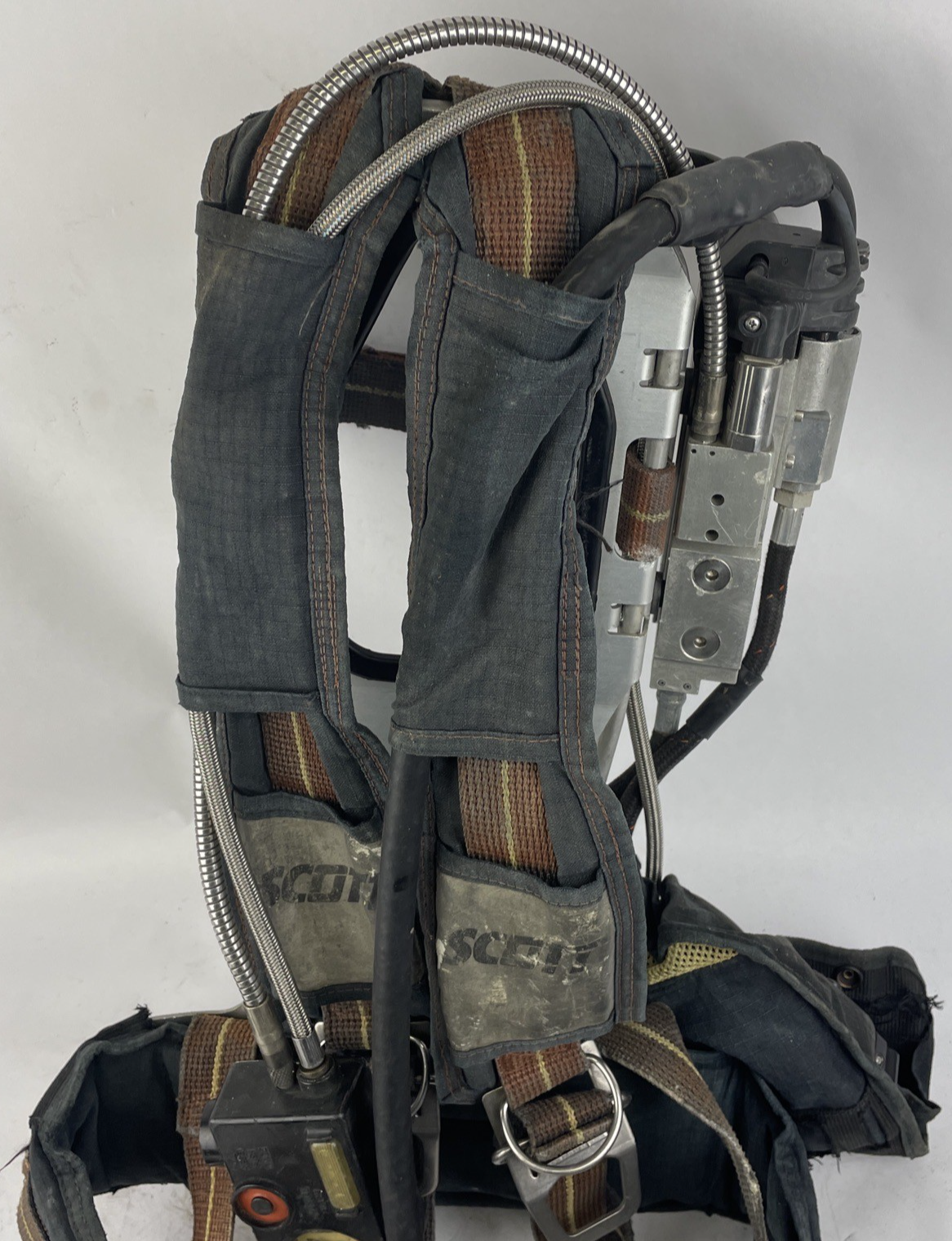 SCOTT SAFETY 4.5 4500 SCBA Air Pack Harness EZ-Flow Air Pak Plus with Sensor R