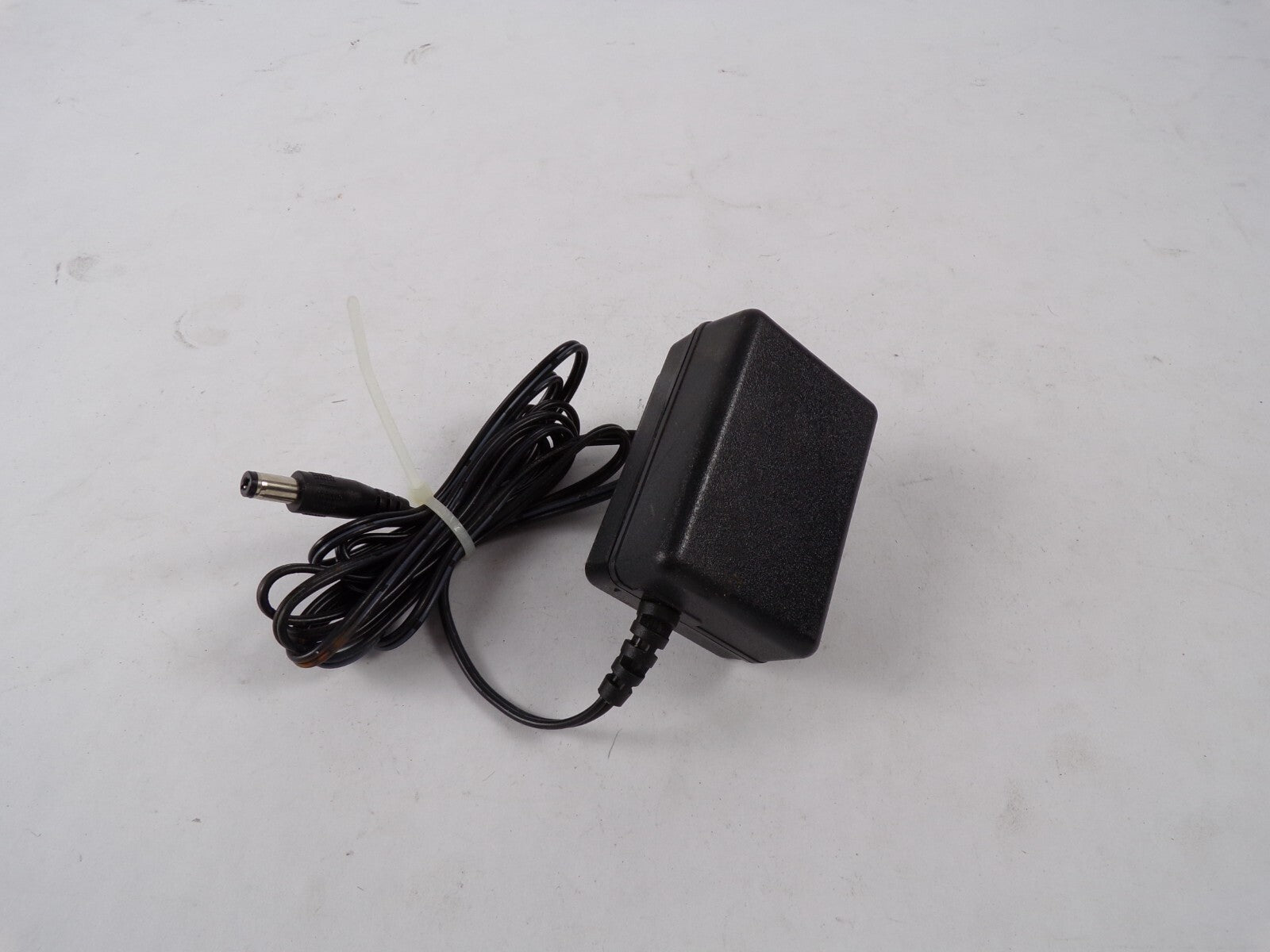 Genuine Yealink OH-1006B0500600U-UL Output 5 V 600mA Power Supply Adapter A55