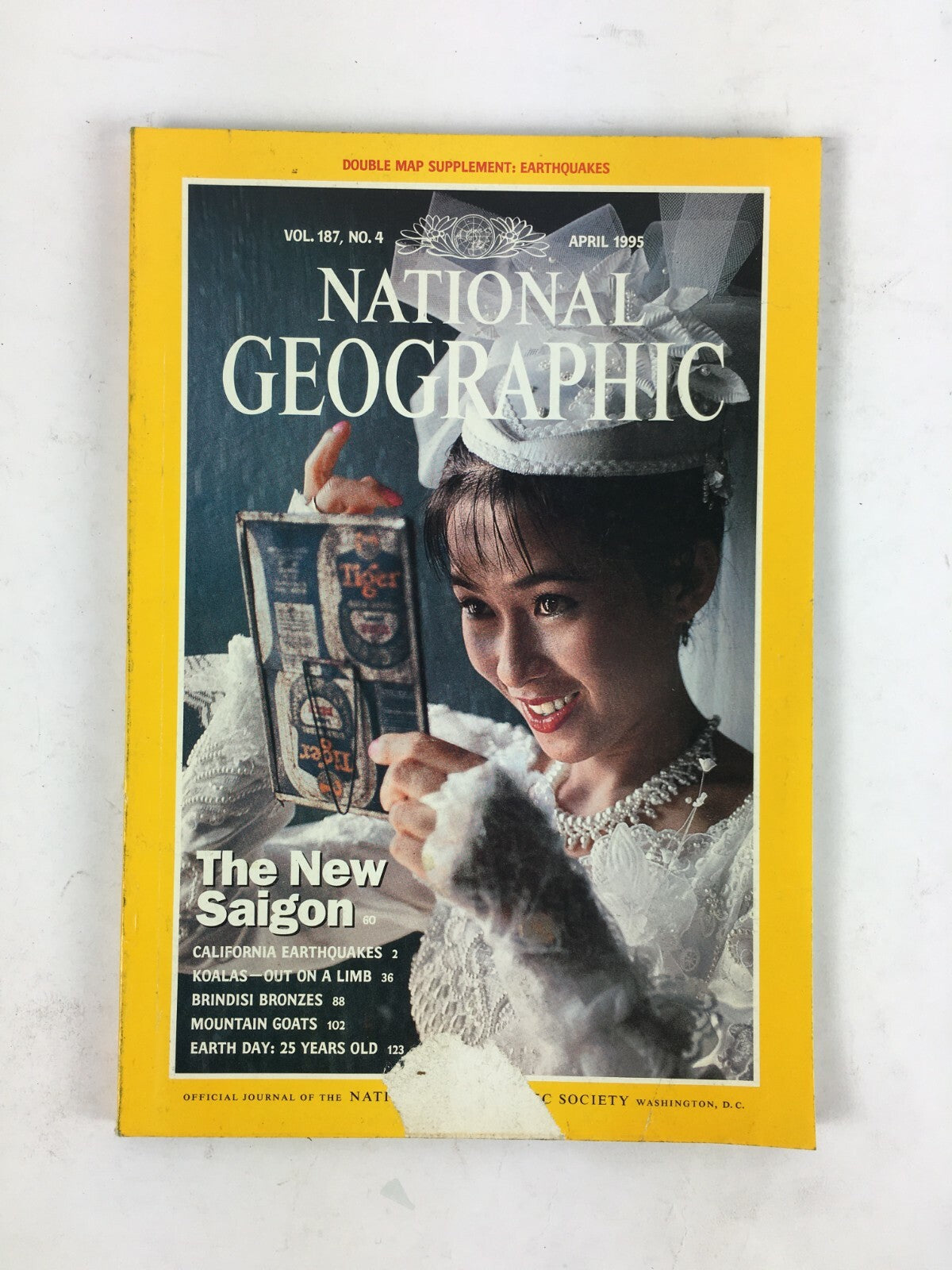 April 1995 National Geographic Magazine The New Saigon California Earthquakes