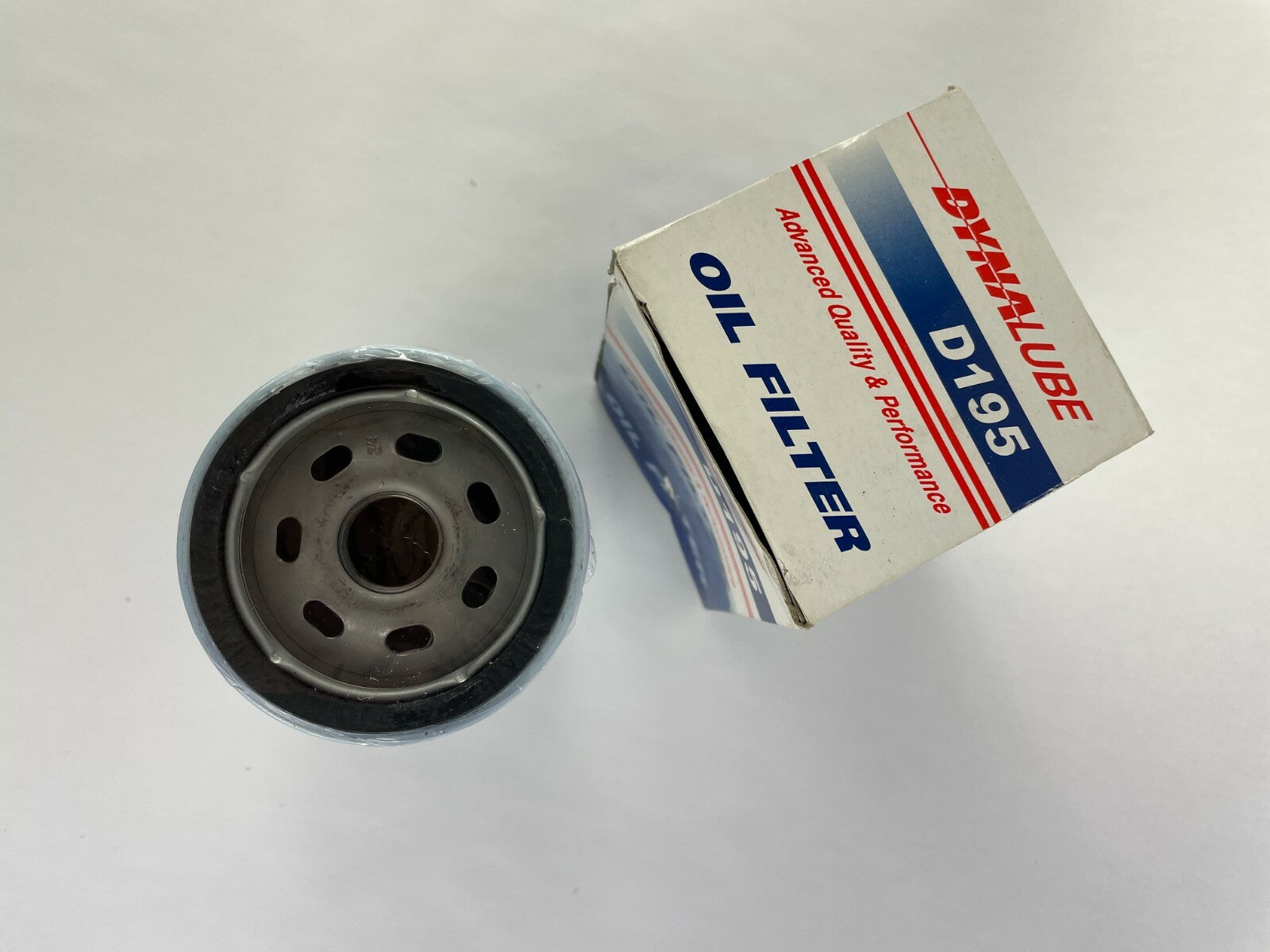 Dynalube D195 Advanced Quality & Performance spin-on engine oil filter OEM replacement for reliable automotive engine protection A1.
