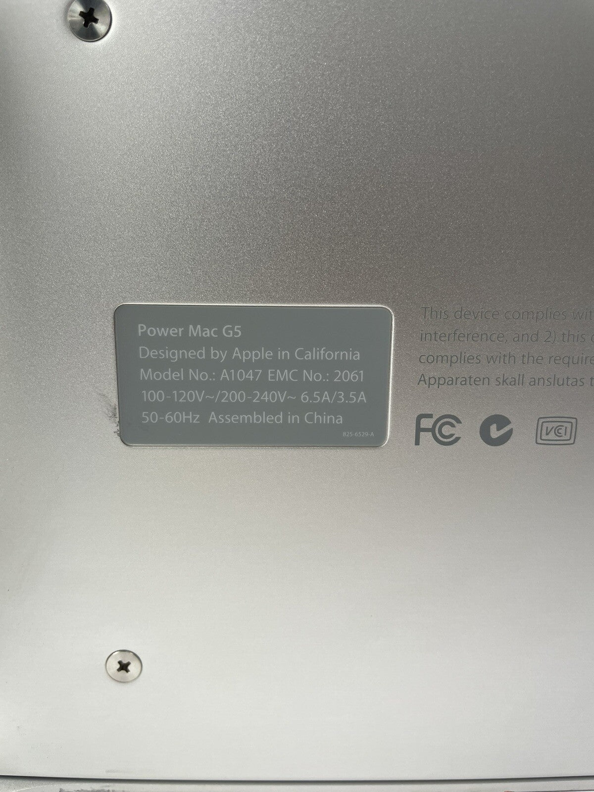 Apple PowerMac G5 - A1047- Tower G5 2GHz NO RAM NO HDD Powers On Doesn't Boot
