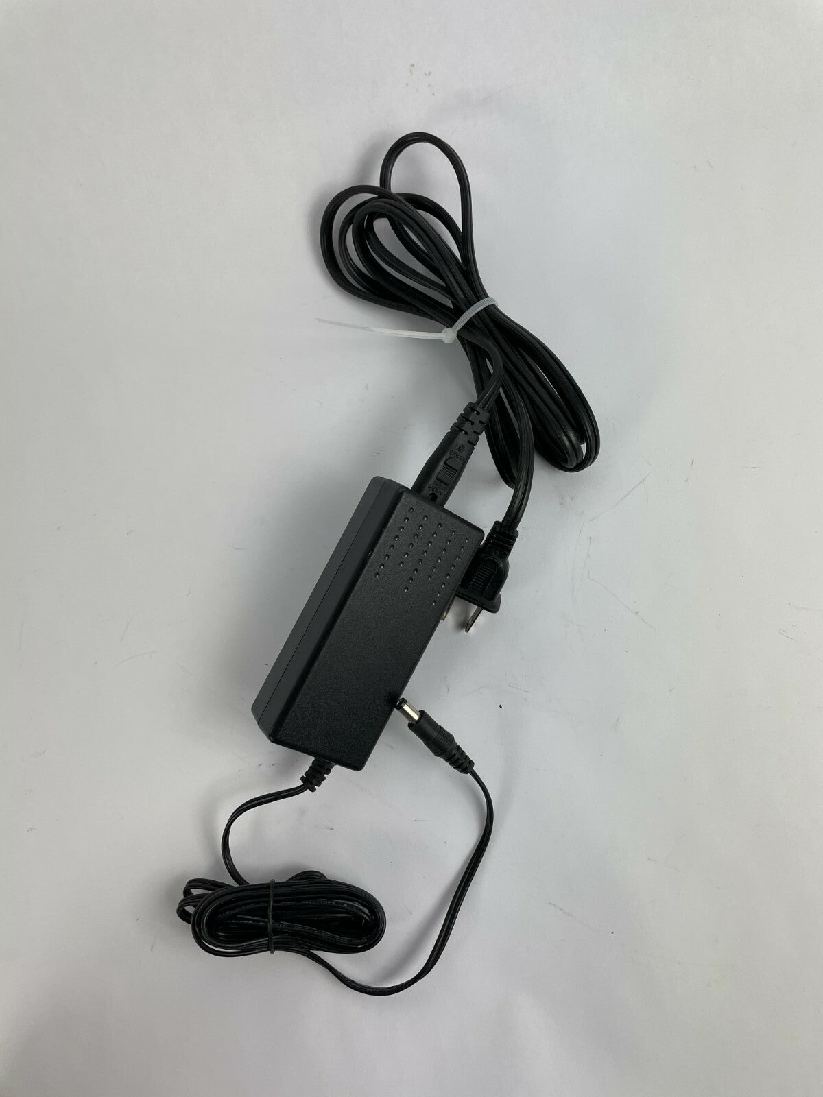 Genuine LEI NU30-4120250-I3 Output 12 V 2.5 A Power Supply Adapter A62