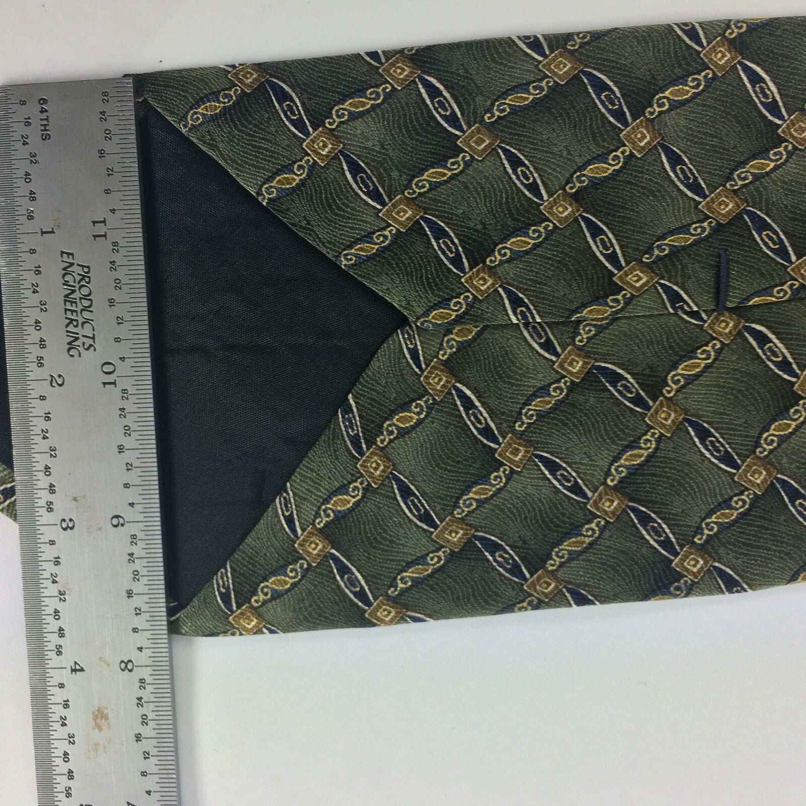 Genuine Geoffrey Beene Long Handmade Stylish Formal/Casual Tie Multi Coloured